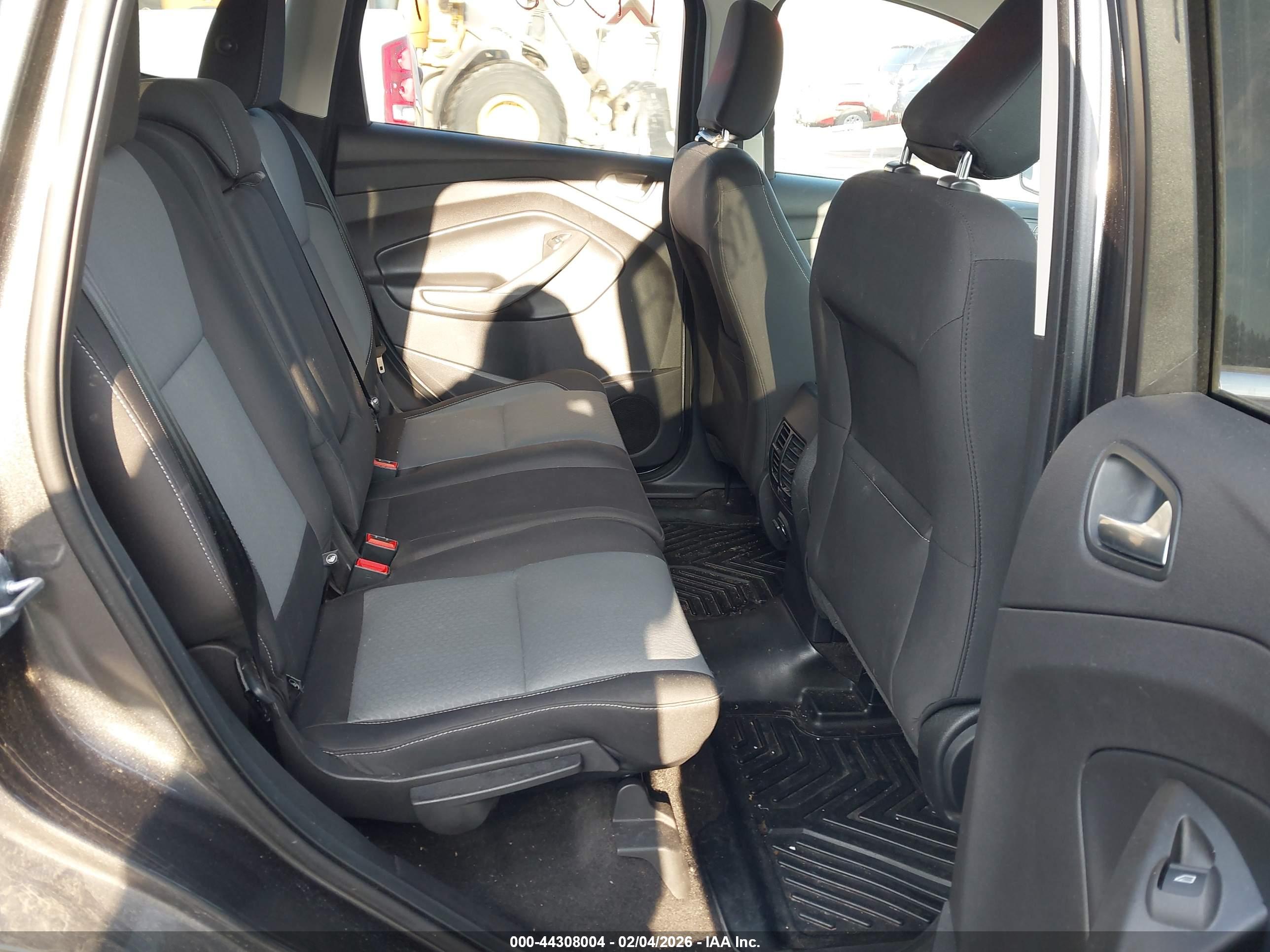 FORD ESCAPE image 8