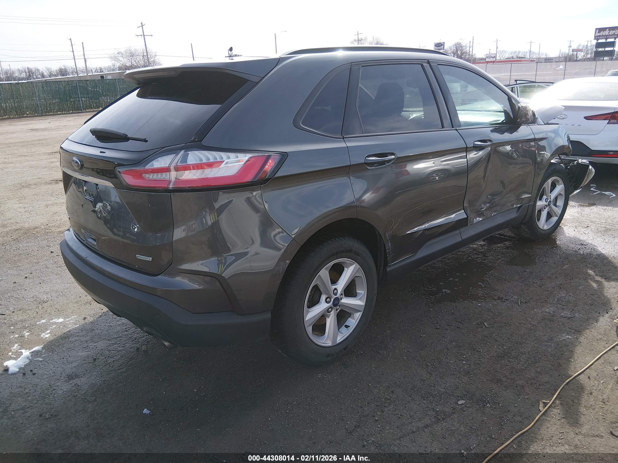 FORD EDGE image 4