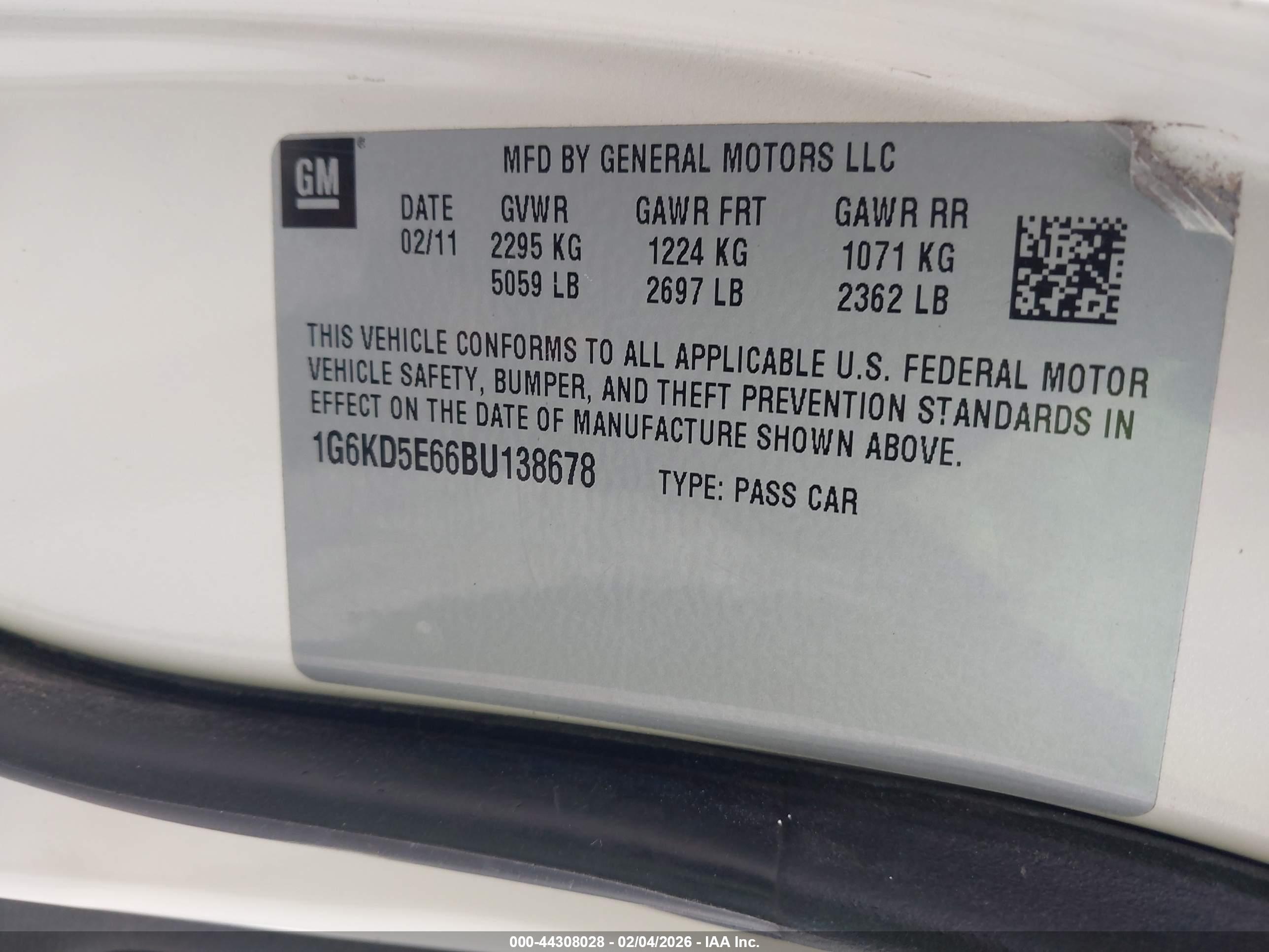 CADILLAC DTS image 9