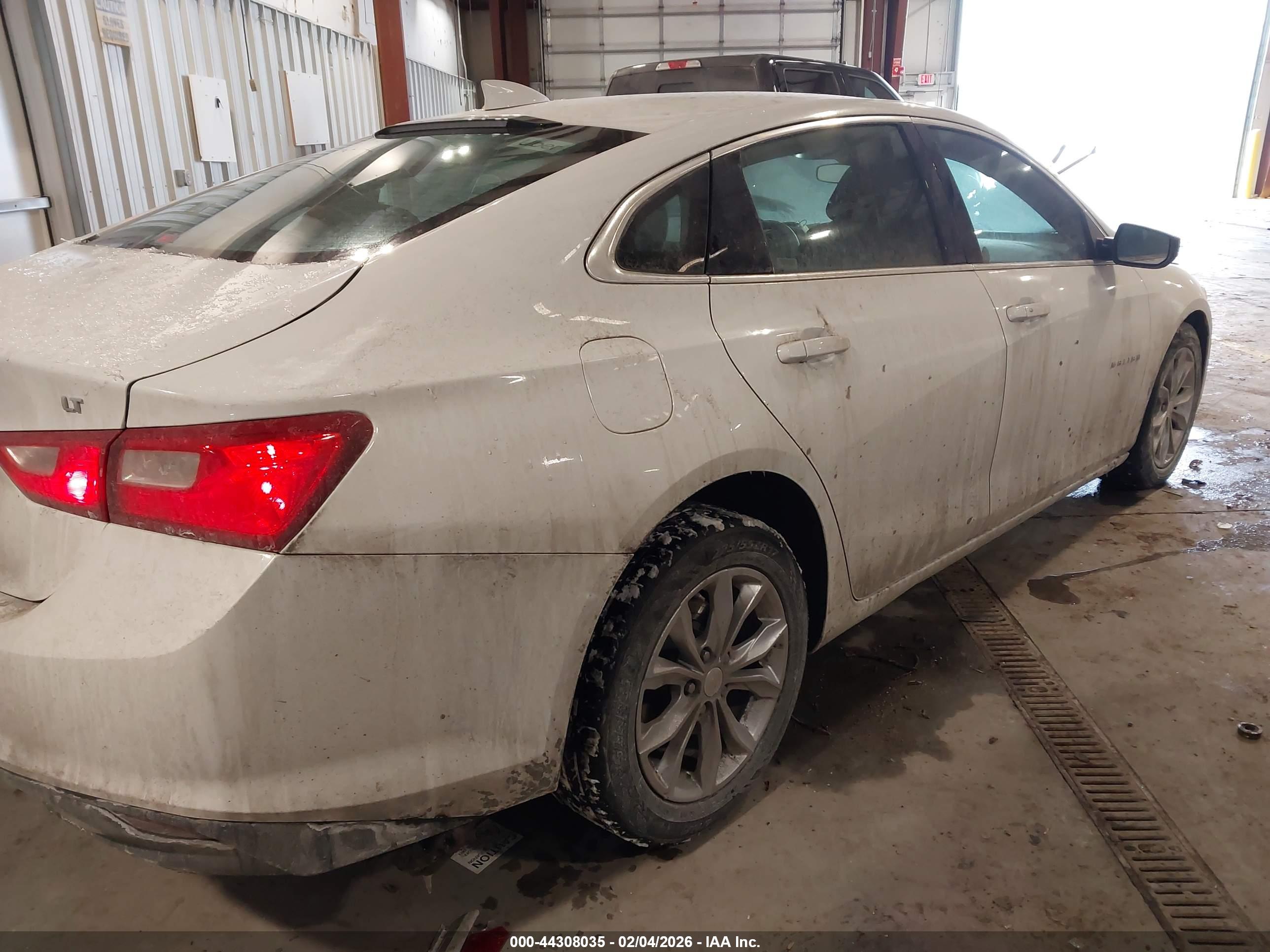 CHEVROLET MALIBU image 4