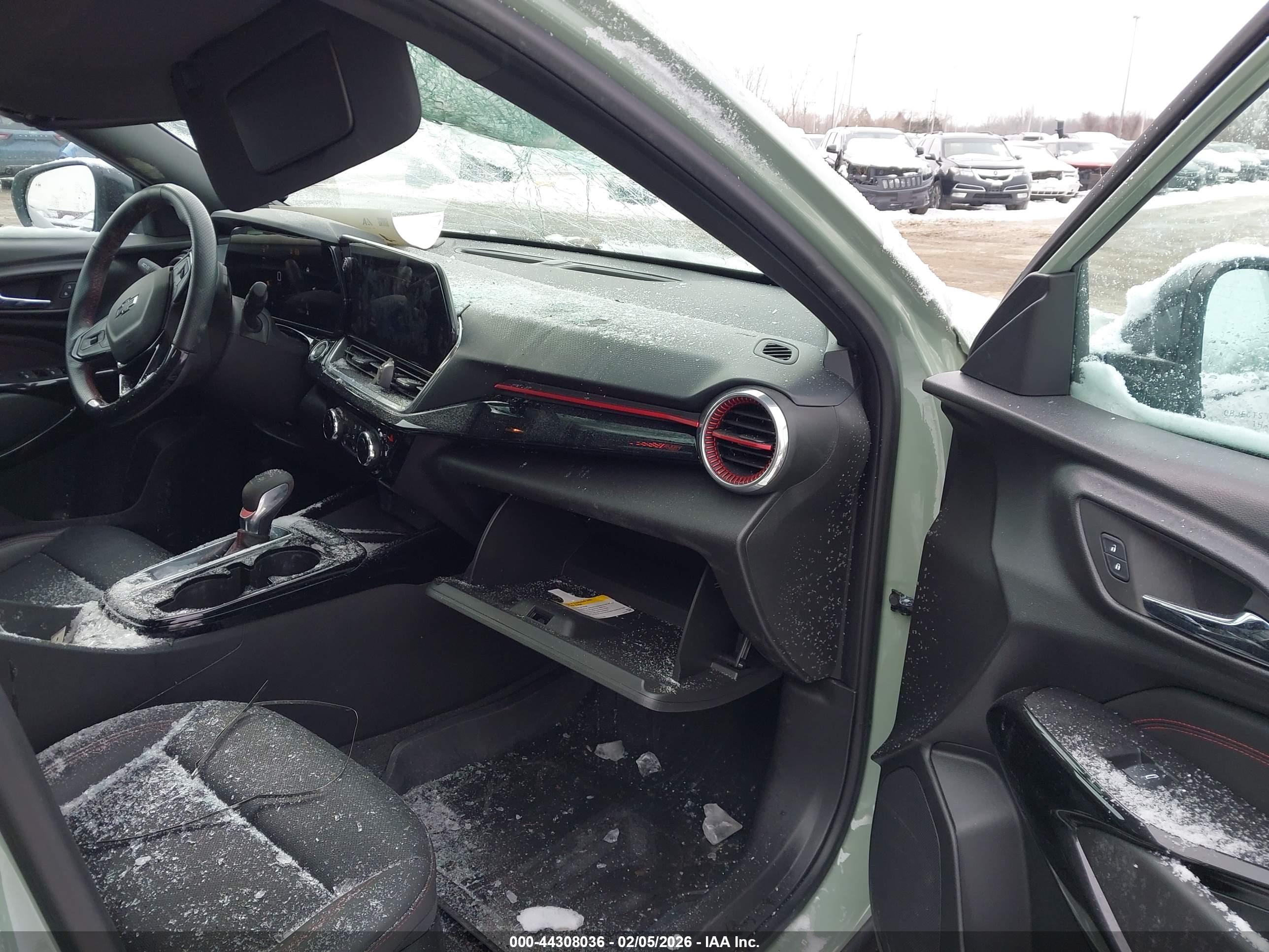 CHEVROLET TRAX image 5