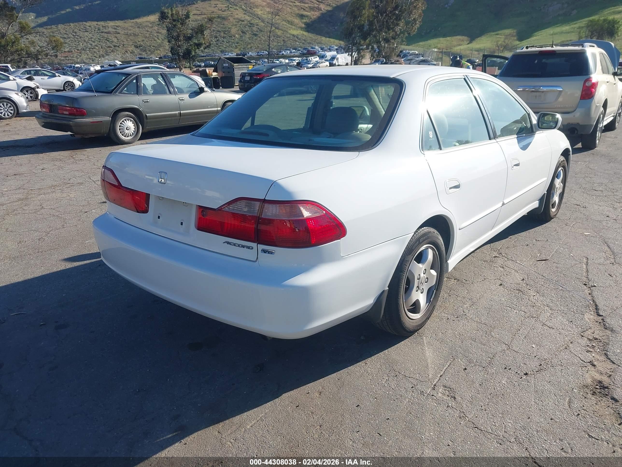 HONDA ACCORD image 4