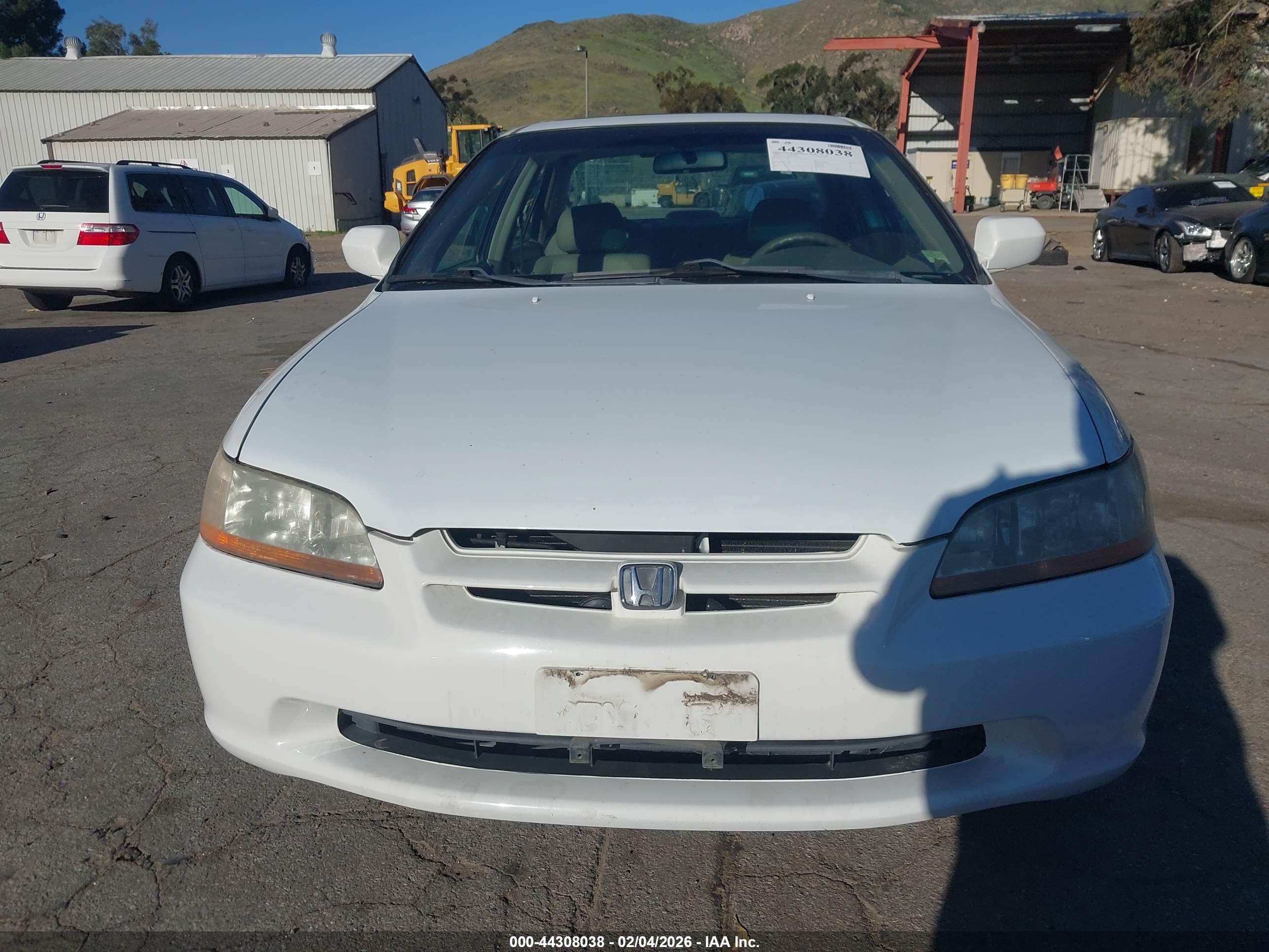 HONDA ACCORD image 6