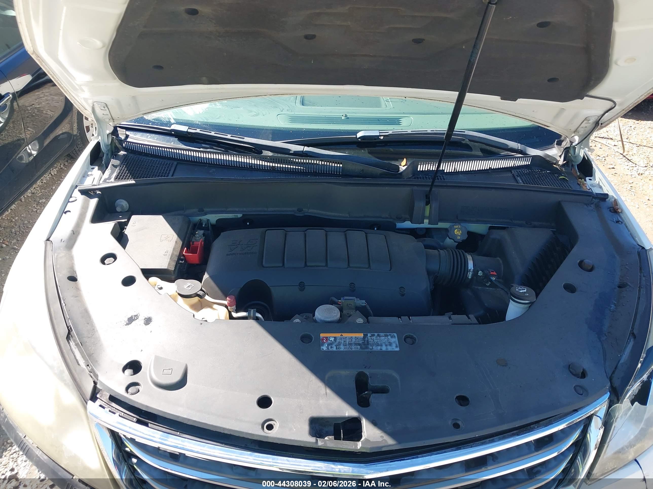 CHEVROLET TRAVERSE image 10