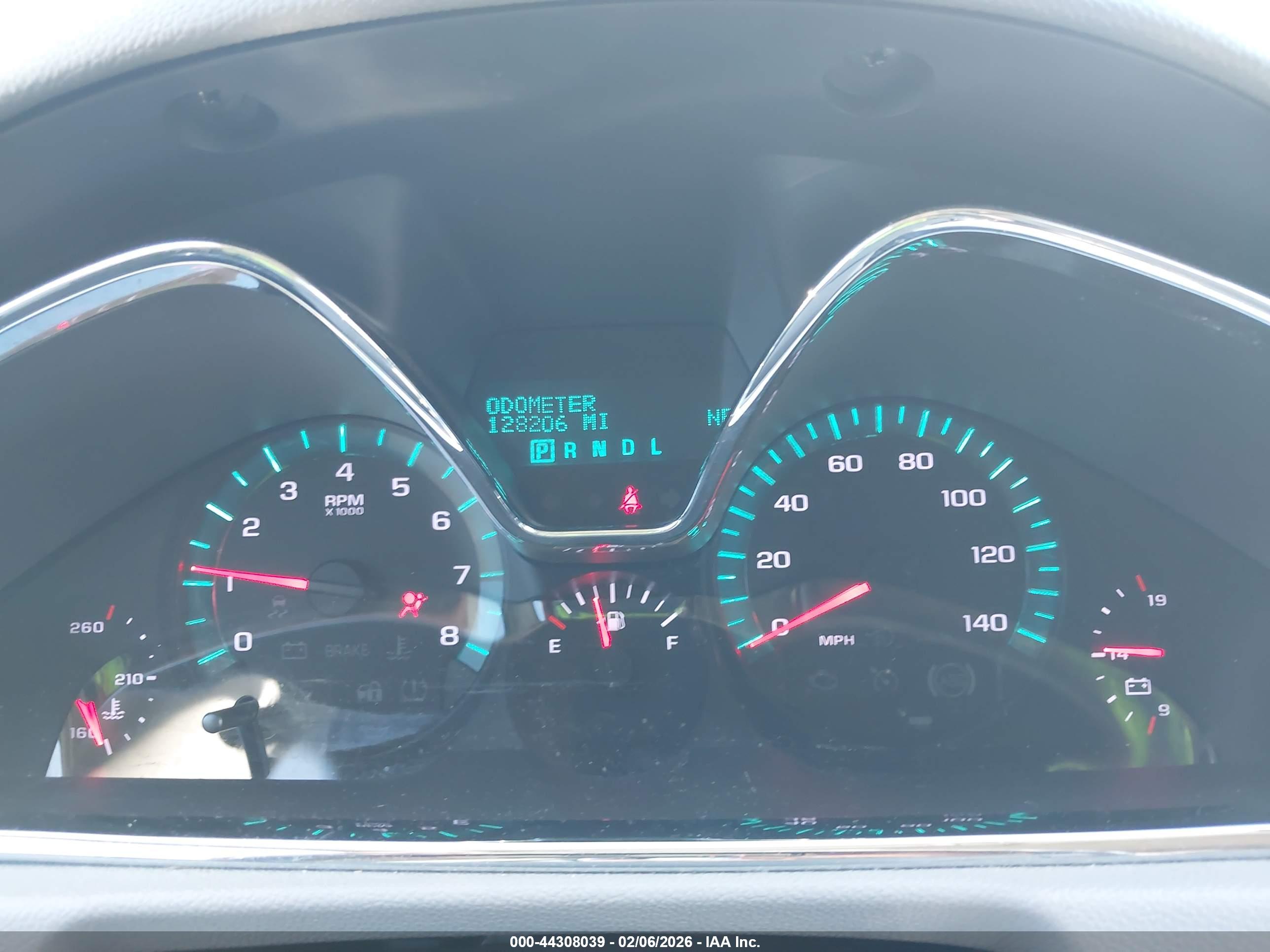 CHEVROLET TRAVERSE image 7