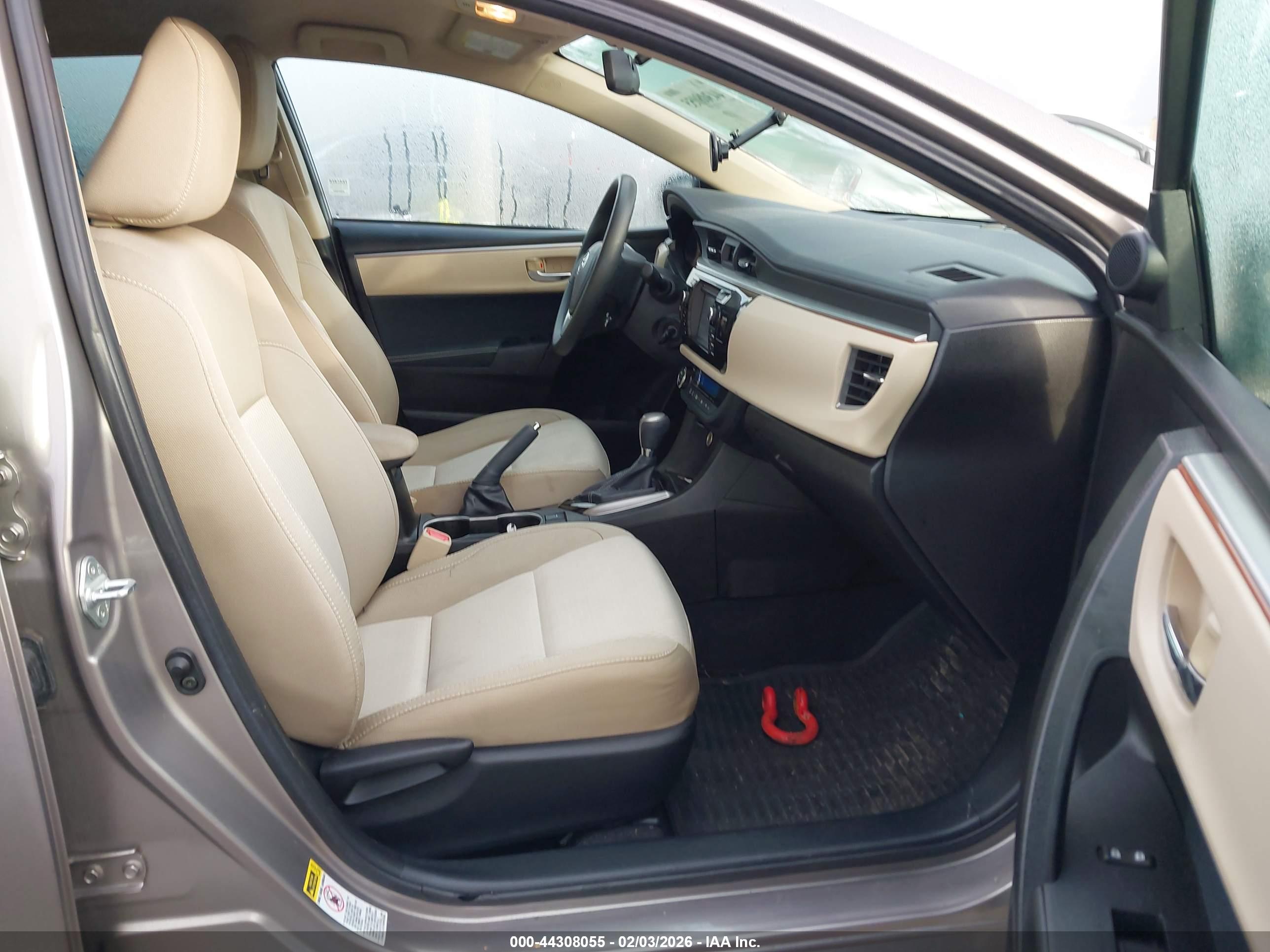TOYOTA COROLLA image 5