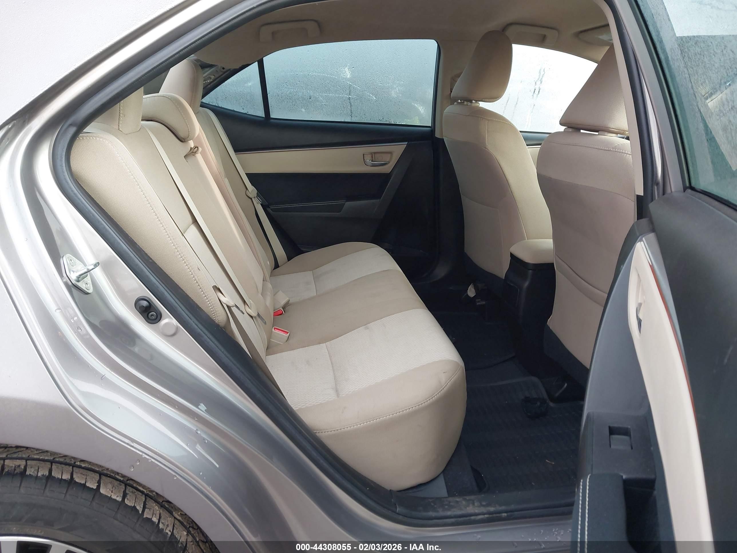 TOYOTA COROLLA image 8
