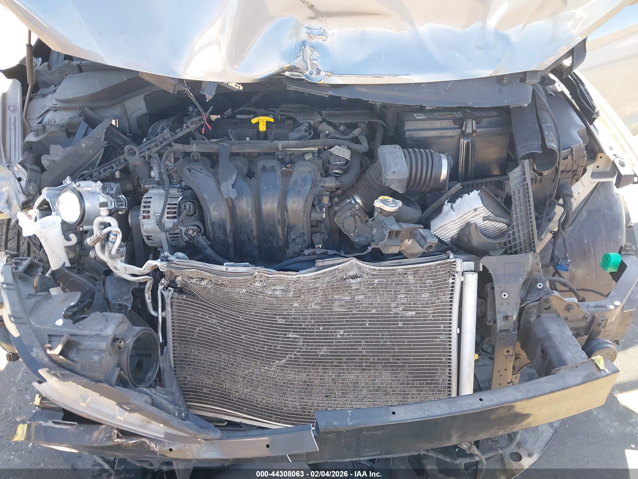 HYUNDAI ELANTRA image 10