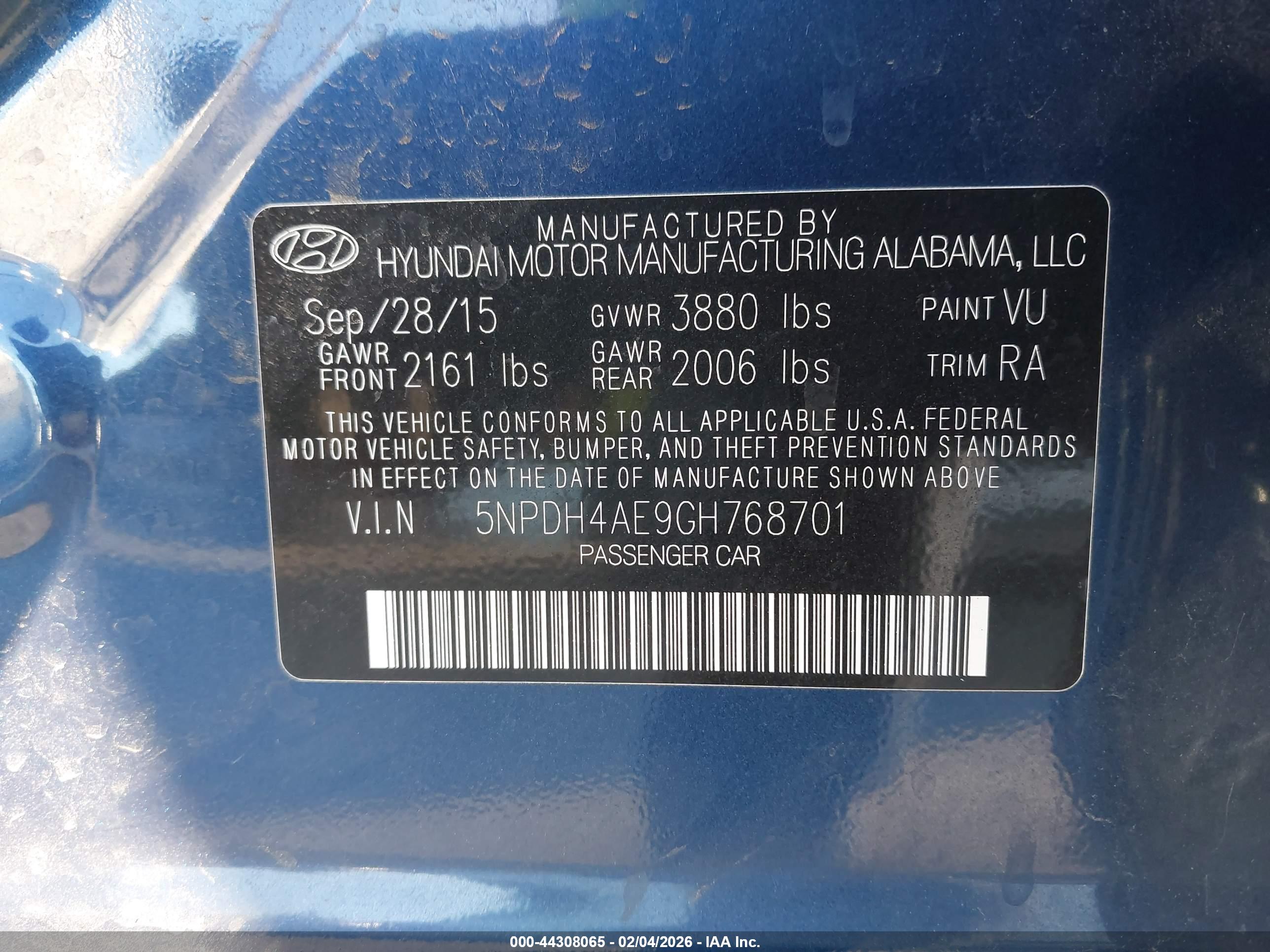 HYUNDAI ELANTRA image 9