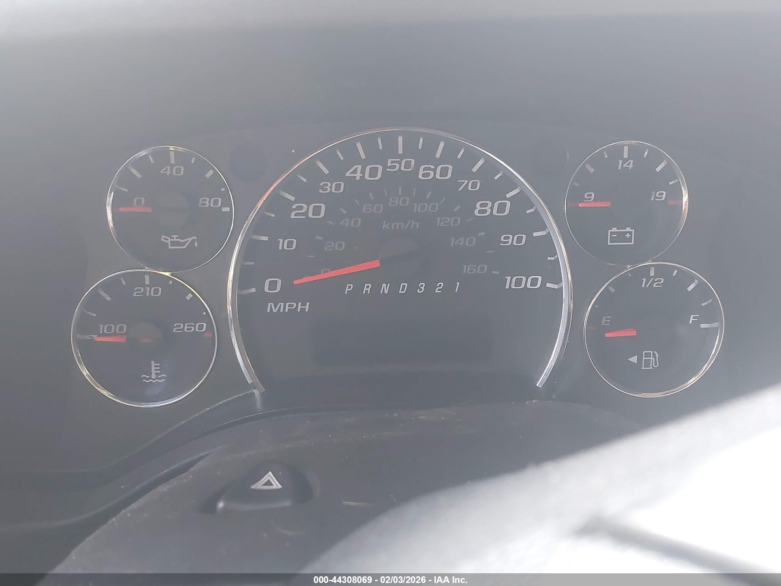 CHEVROLET EXPRESS image 7