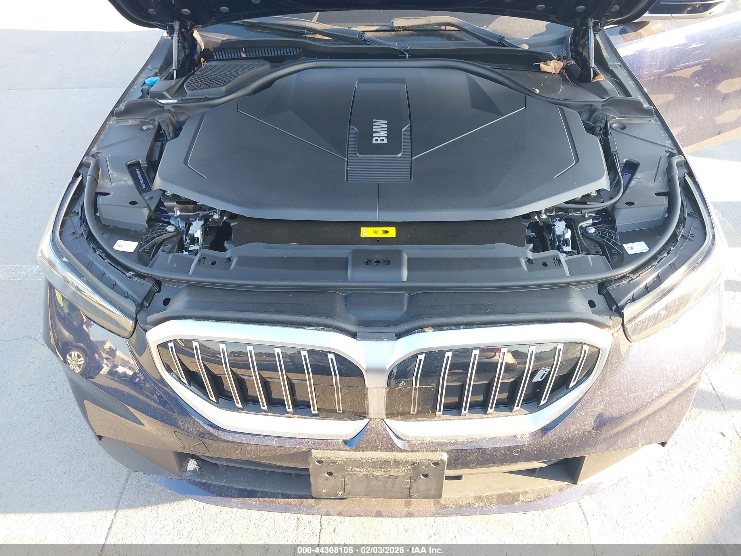 BMW I5 image 10