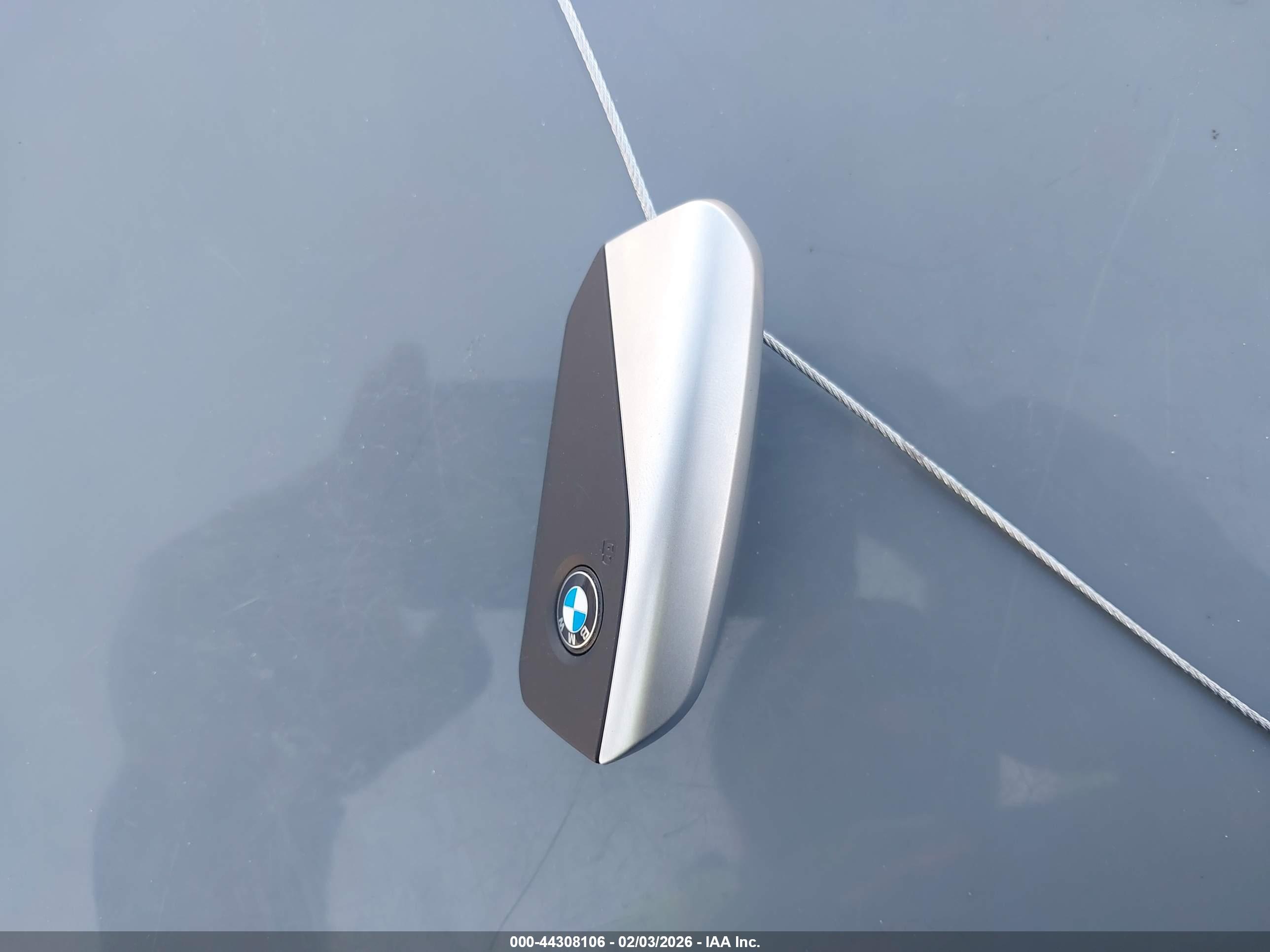 BMW I5 image 11