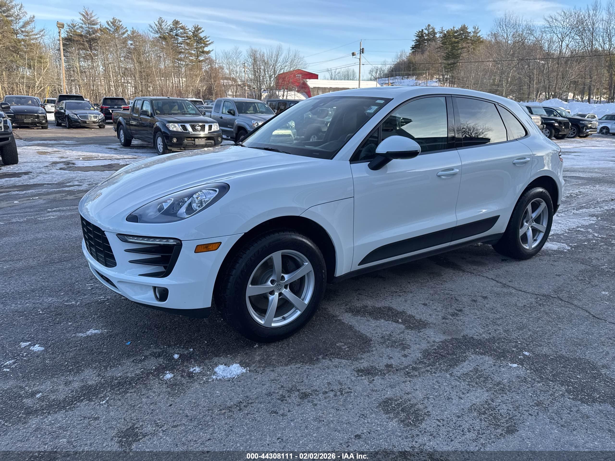 PORSCHE MACAN image 2