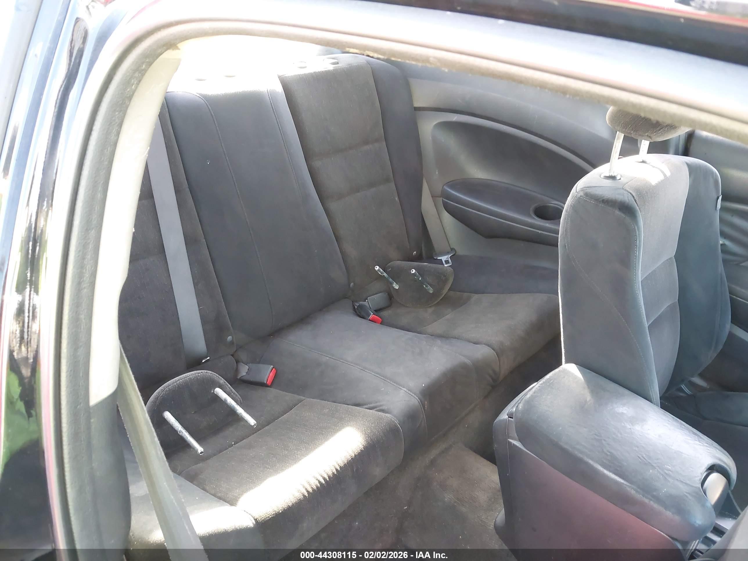 HONDA ACCORD image 8
