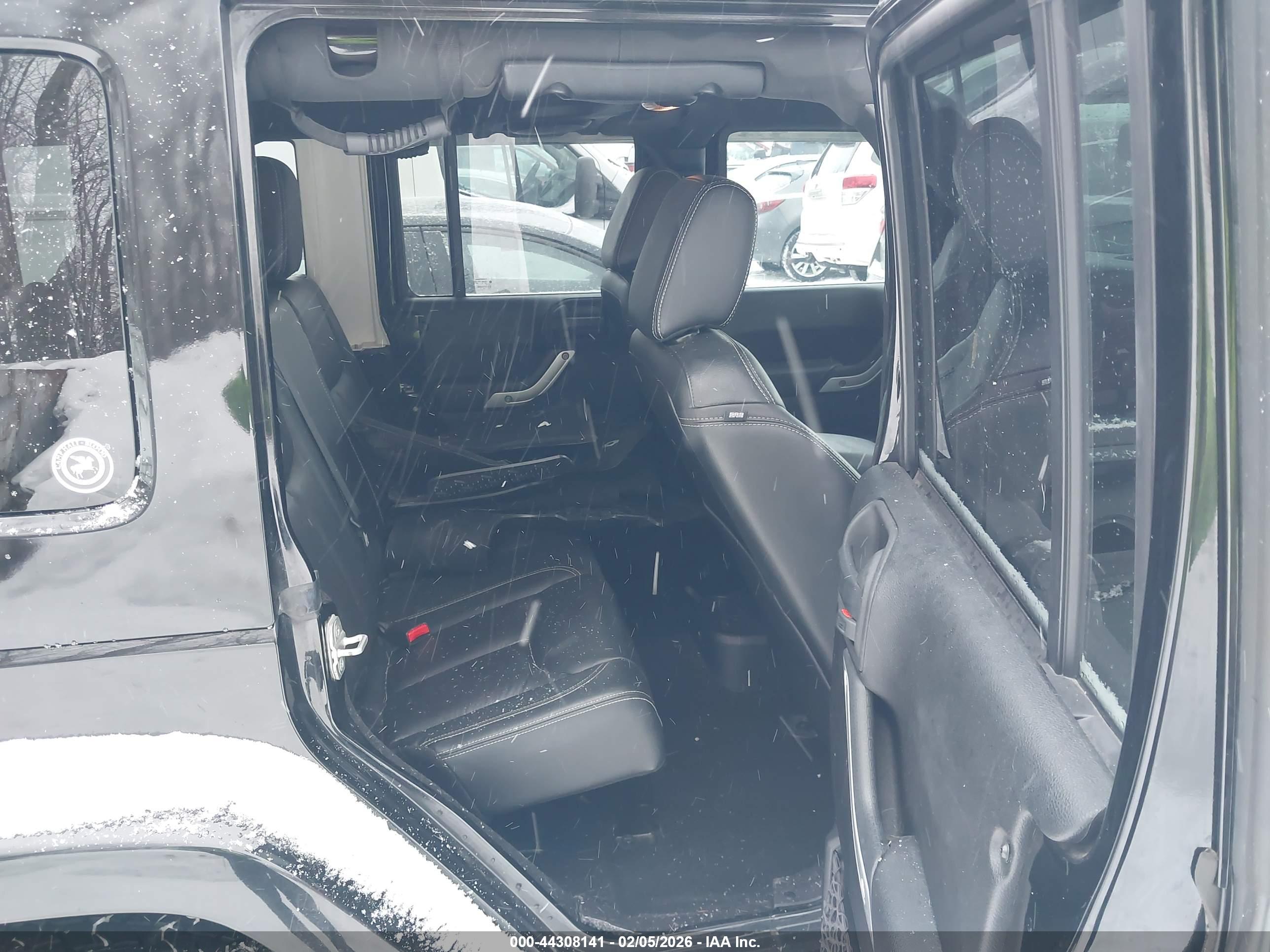 JEEP WRANGLER image 8