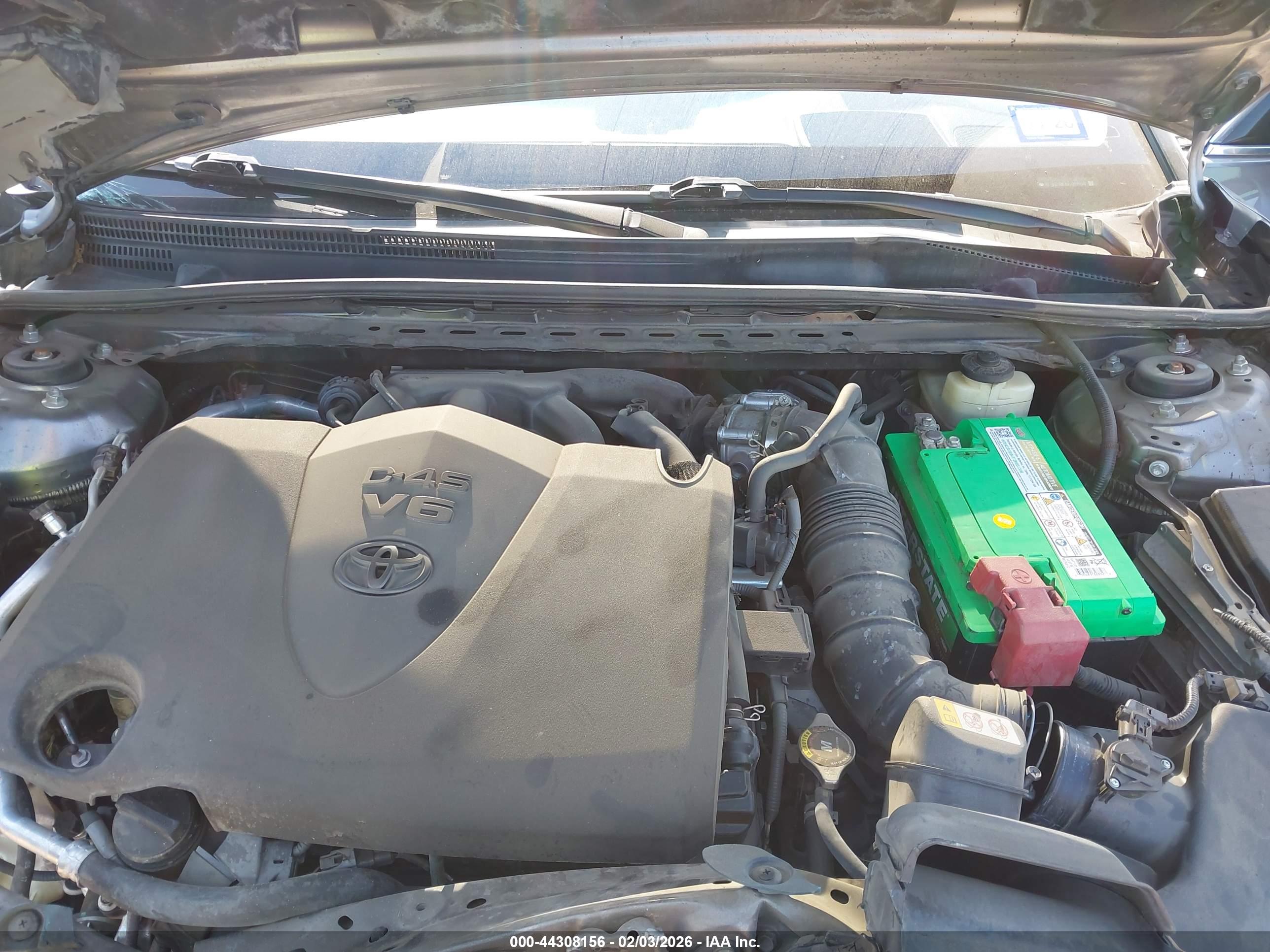 TOYOTA CAMRY image 10