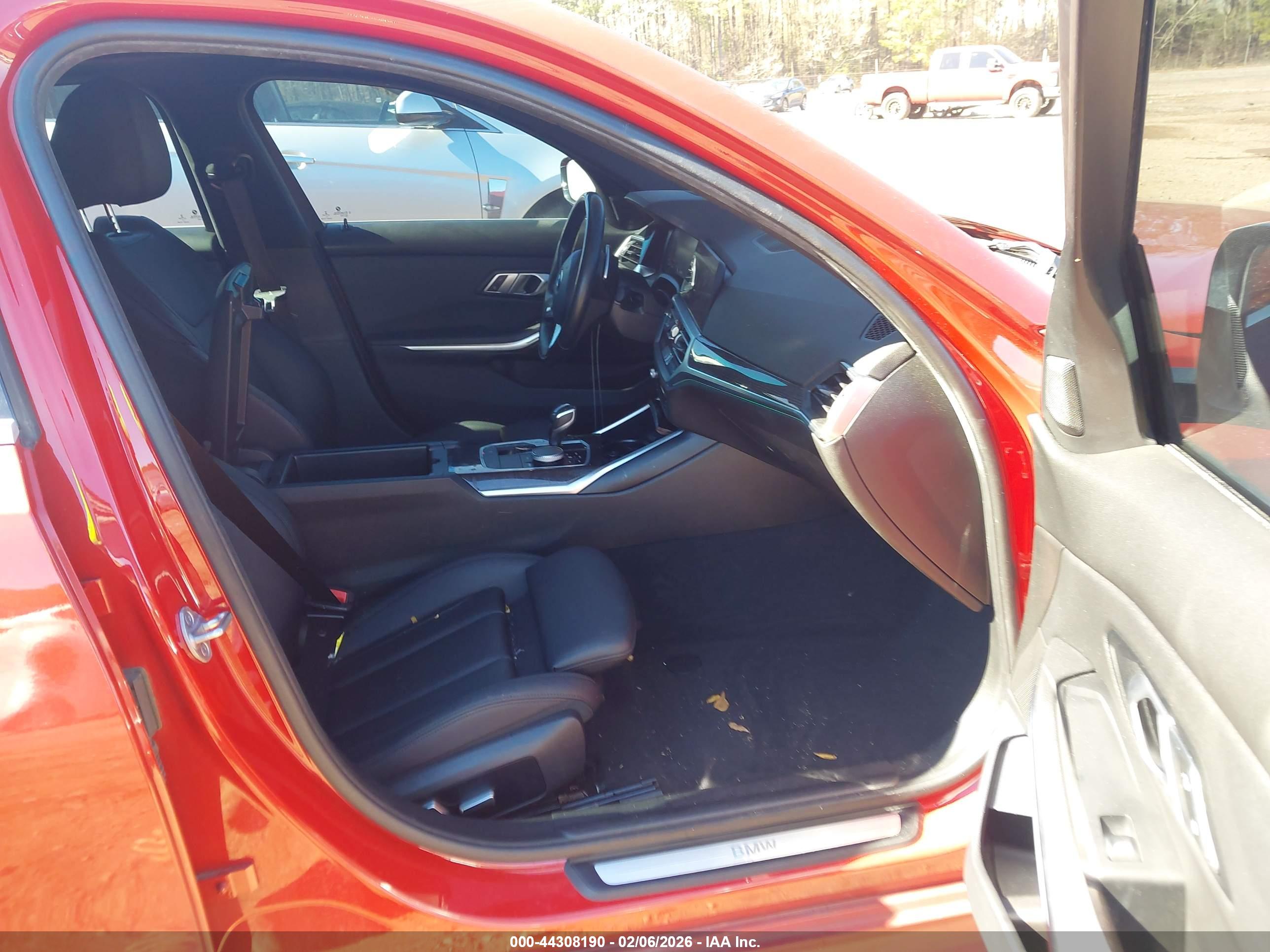 BMW 330I image 5