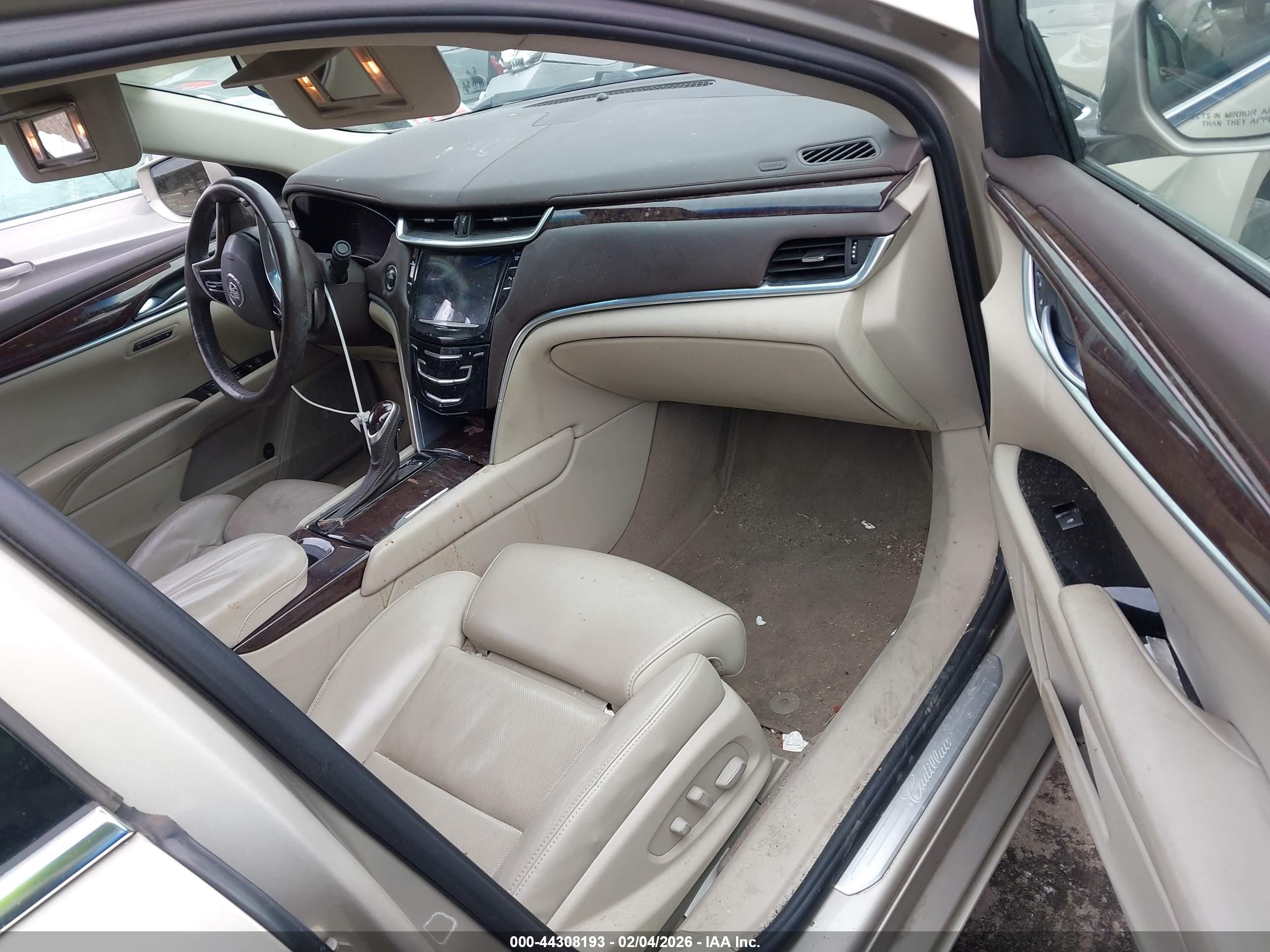 CADILLAC XTS image 5
