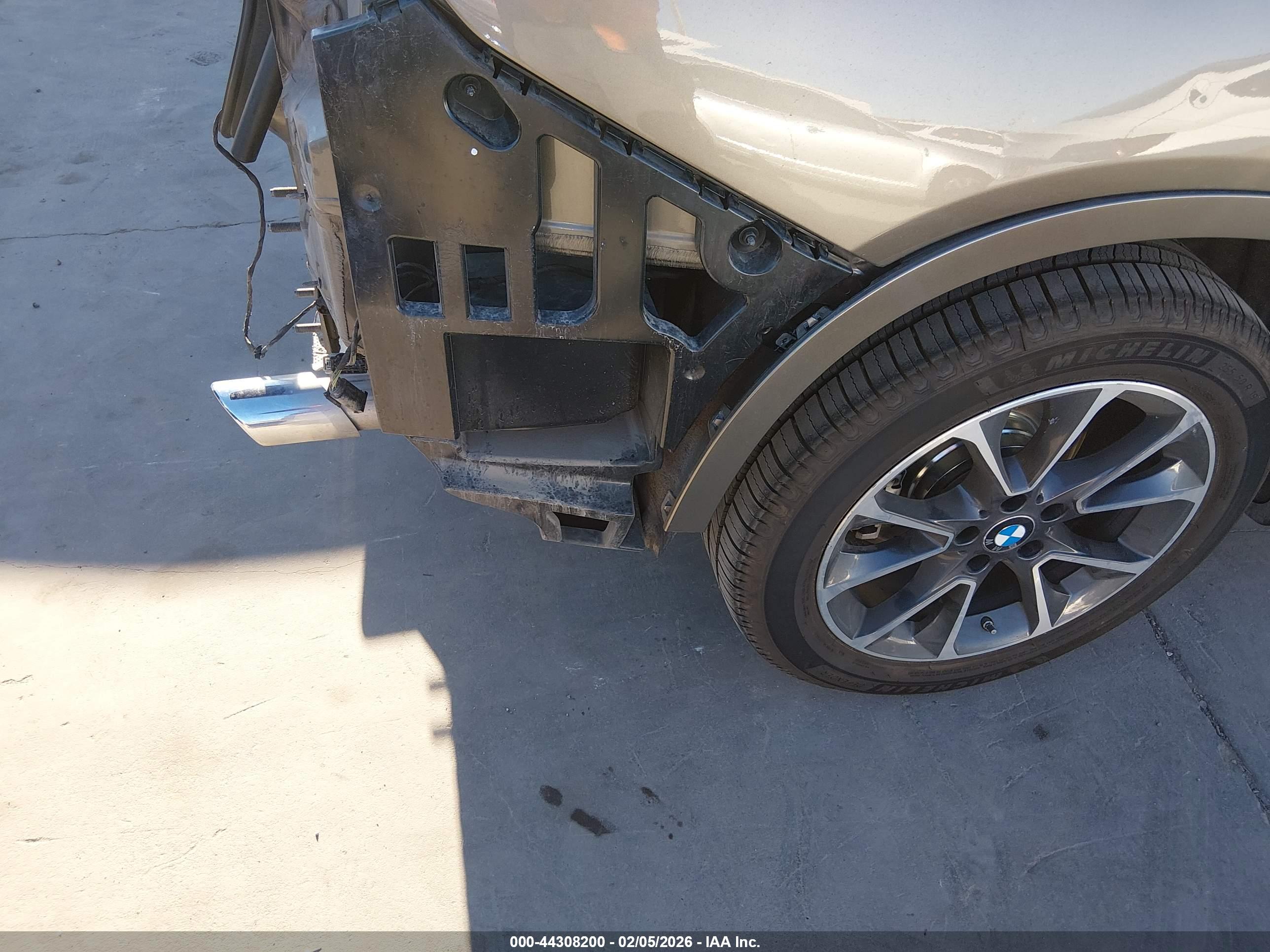 BMW X5 image 6