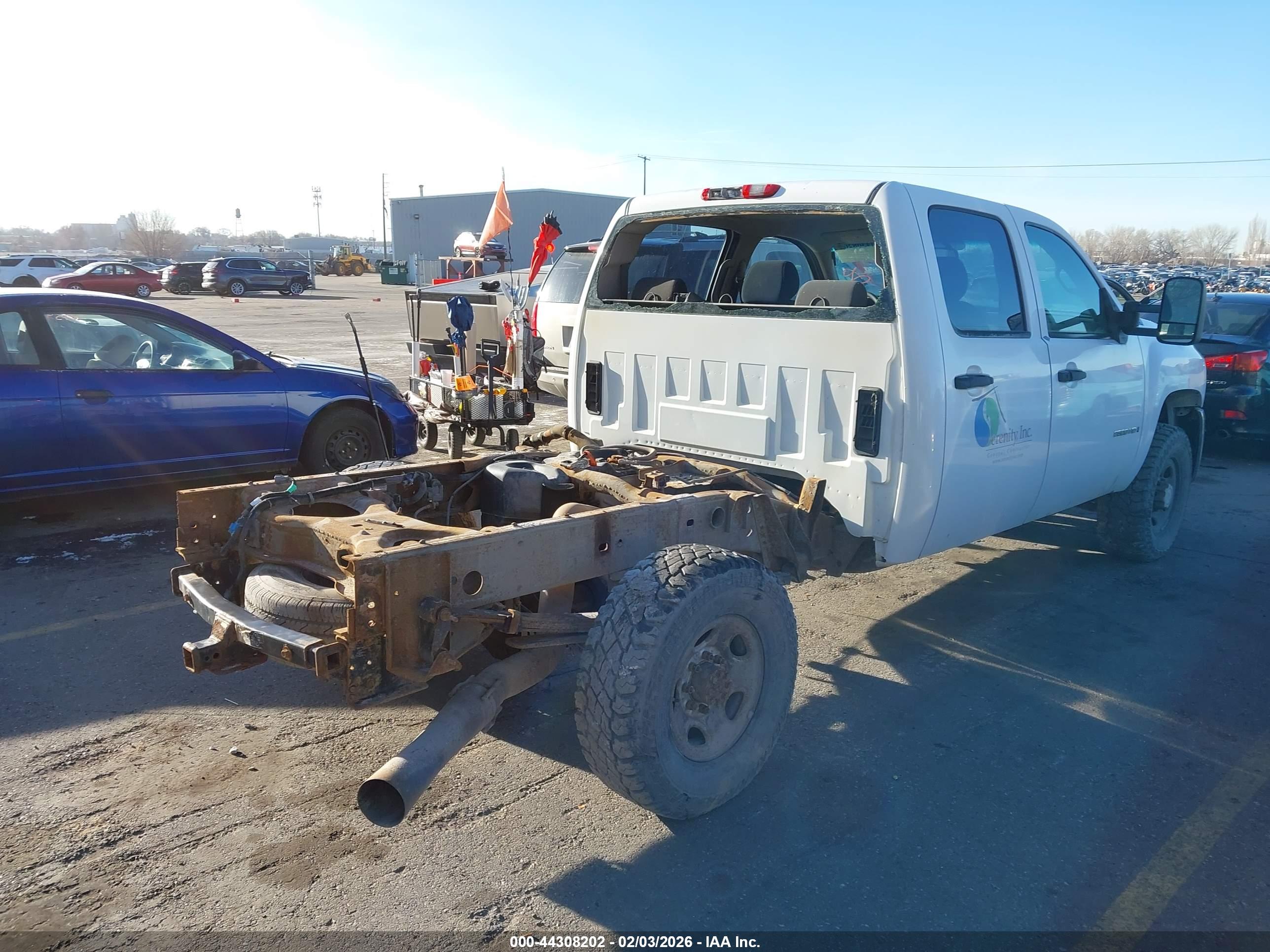 CHEVROLET SILVERADO image 4