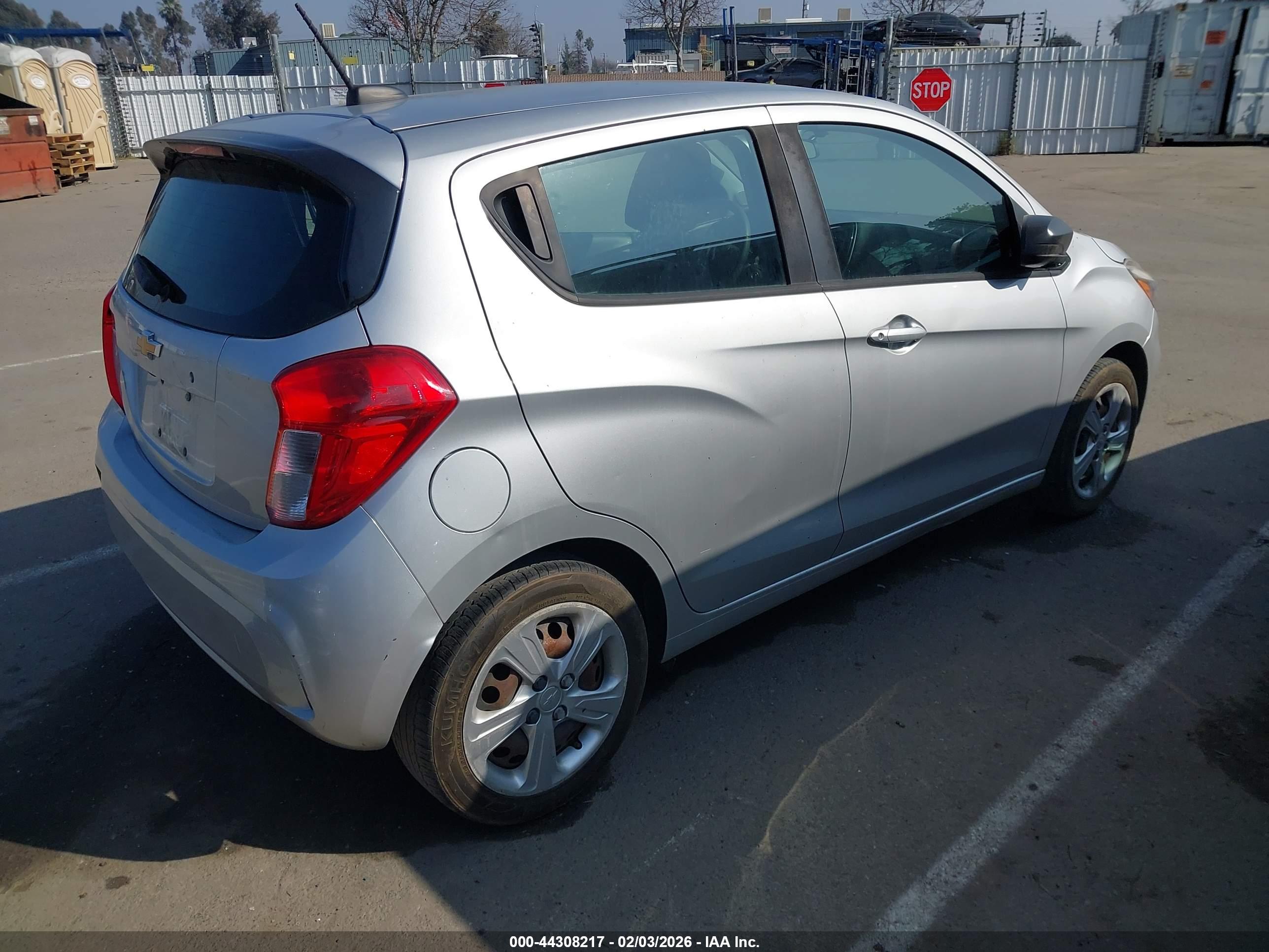 CHEVROLET SPARK image 4