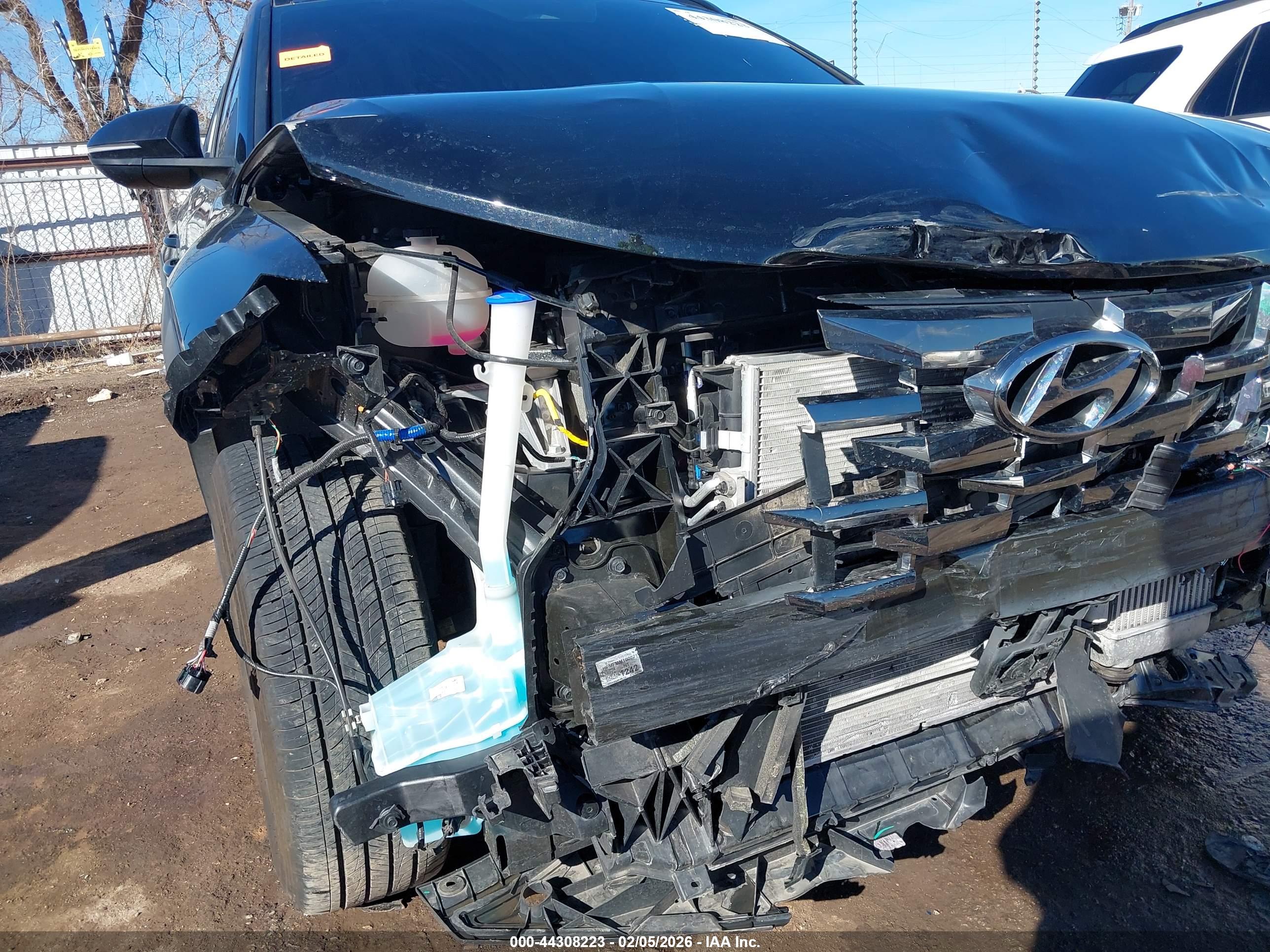 HYUNDAI SANTA image 6
