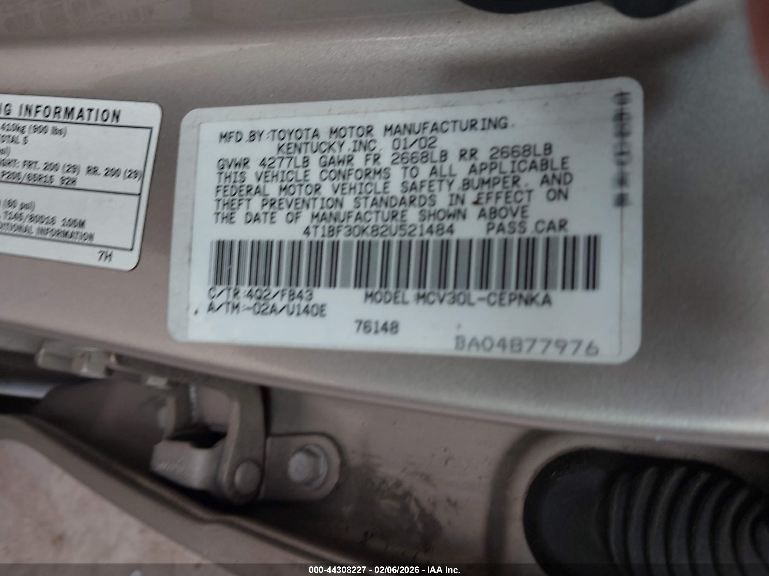 TOYOTA CAMRY image 9