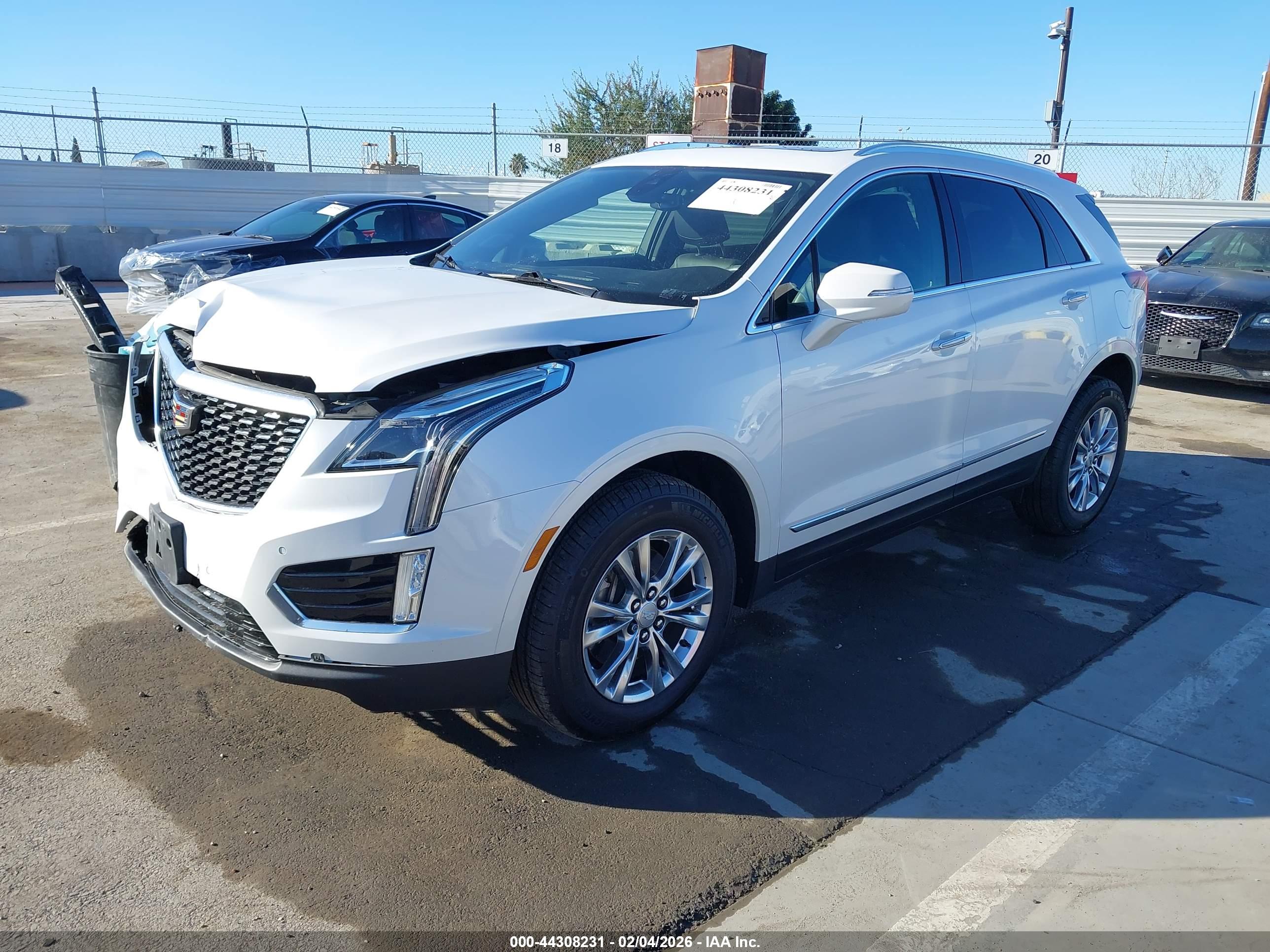 CADILLAC XT5 image 2