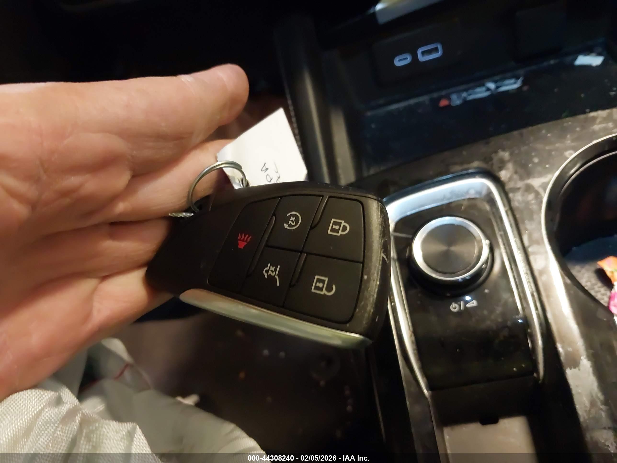 BUICK ENVISION image 11