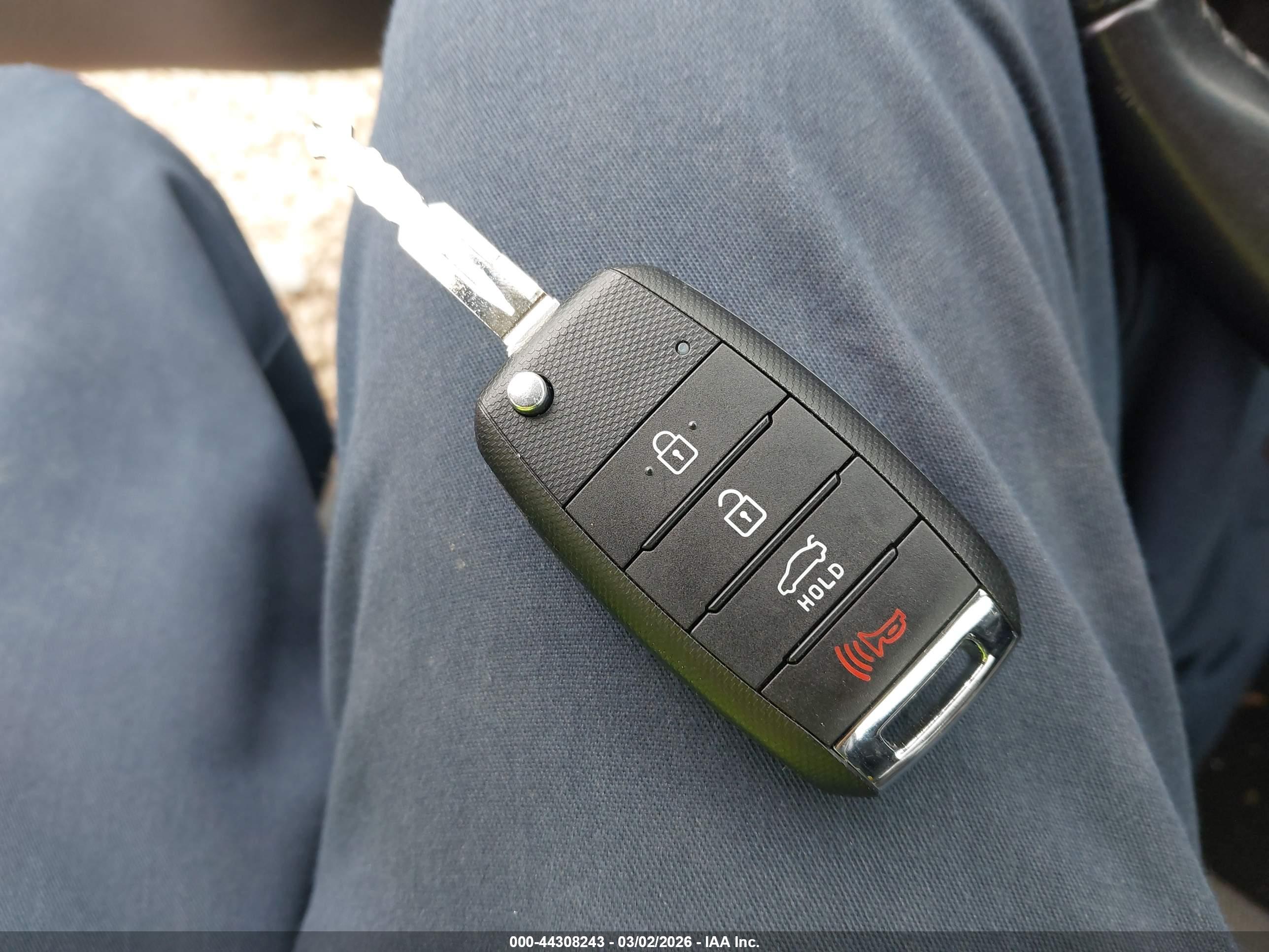 KIA FORTE image 11