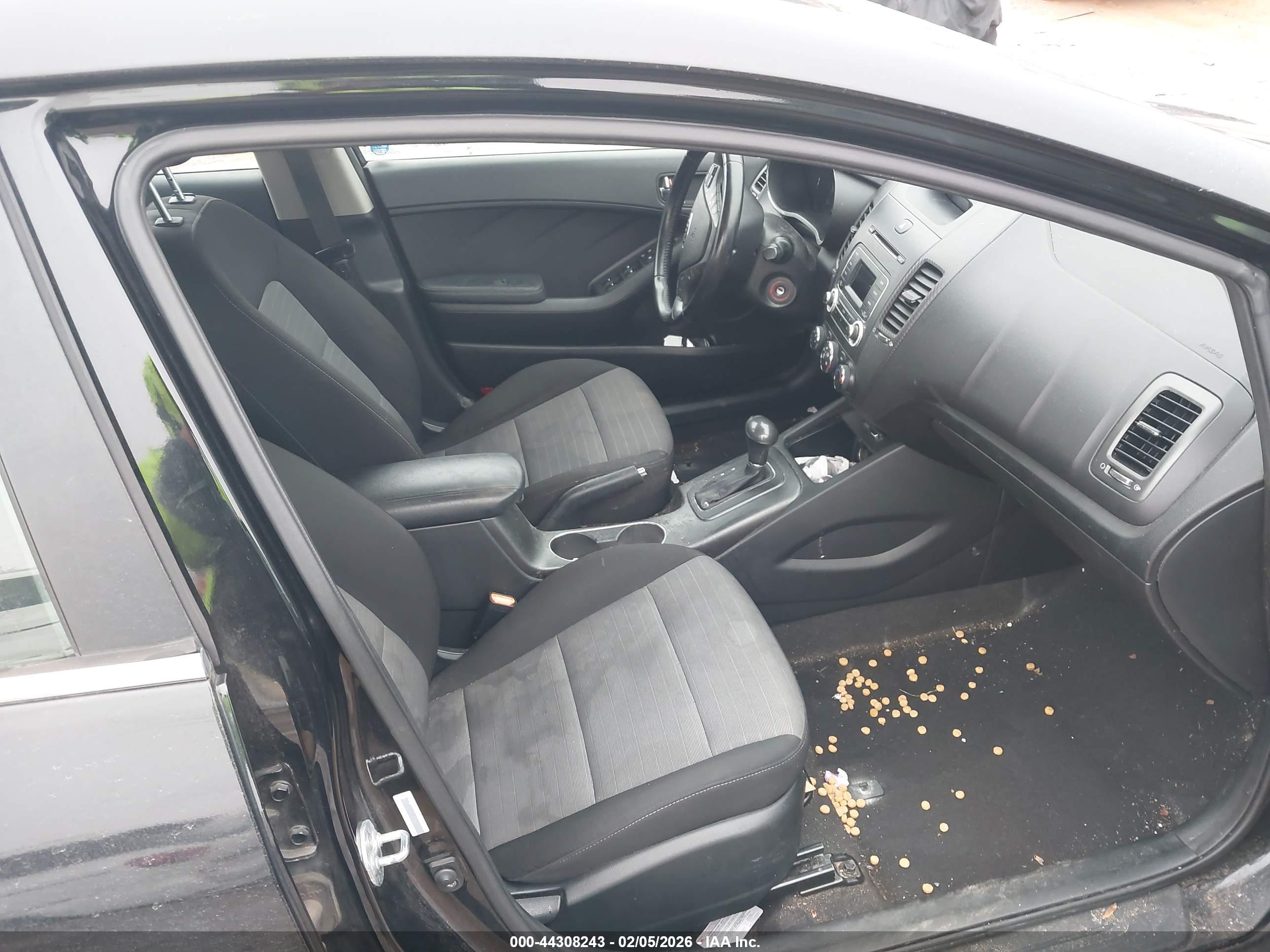 KIA FORTE image 5