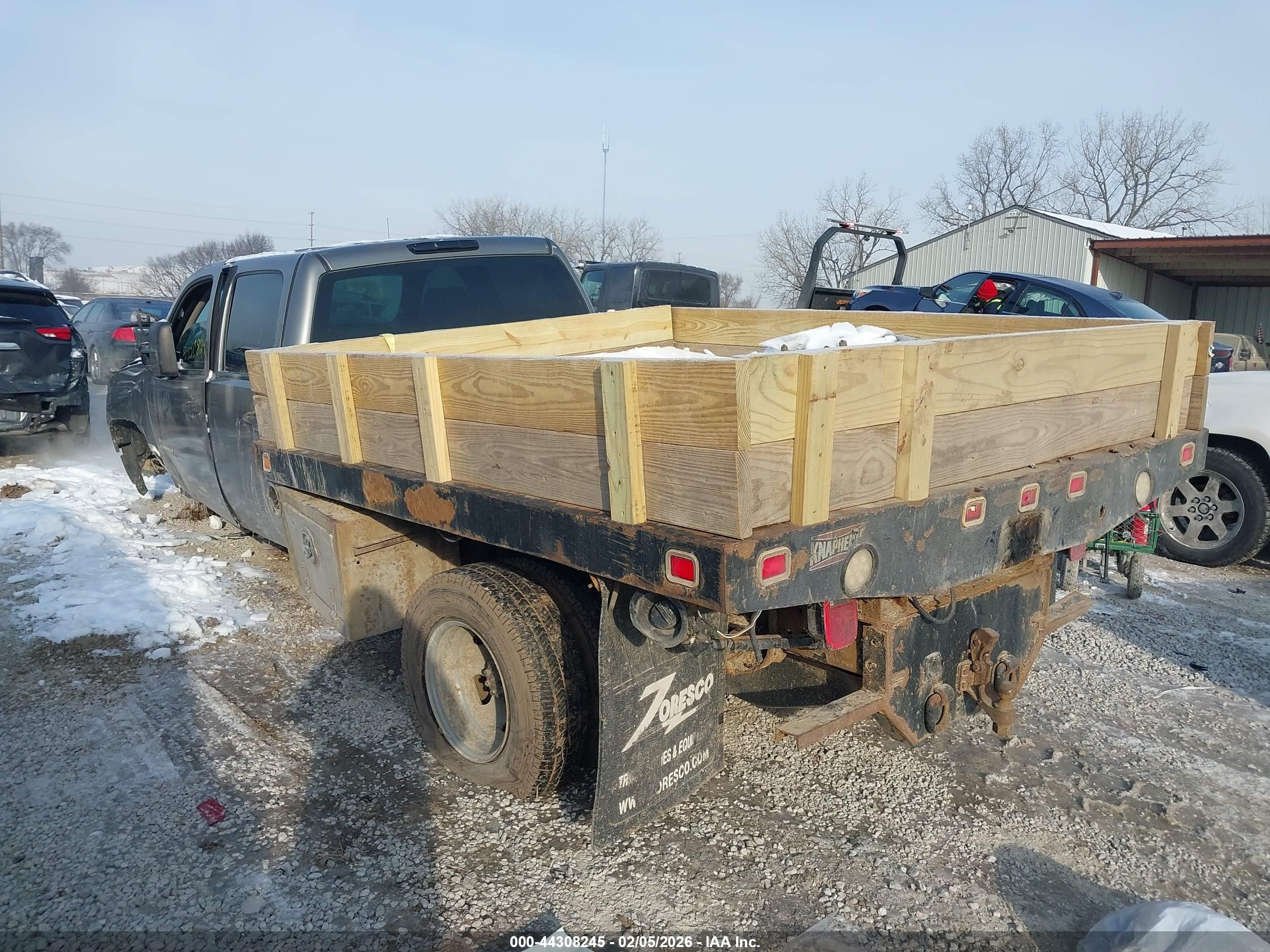GMC SIERRA image 3
