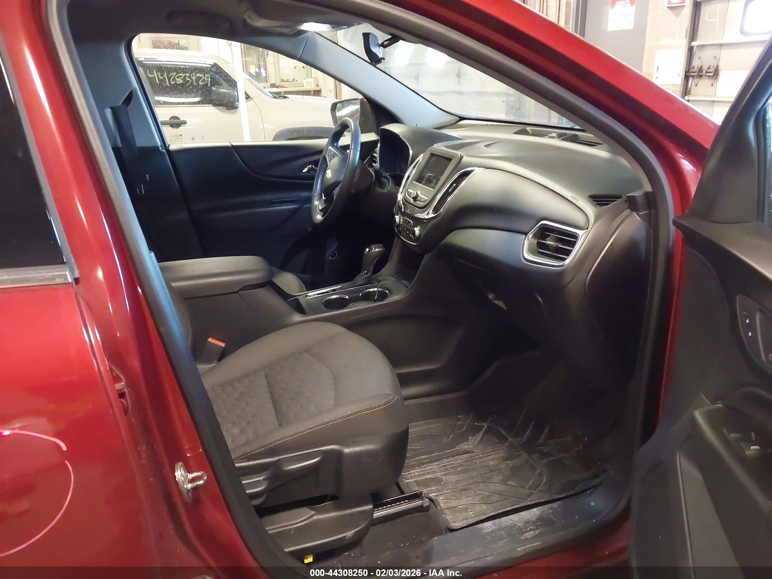 CHEVROLET EQUINOX image 5