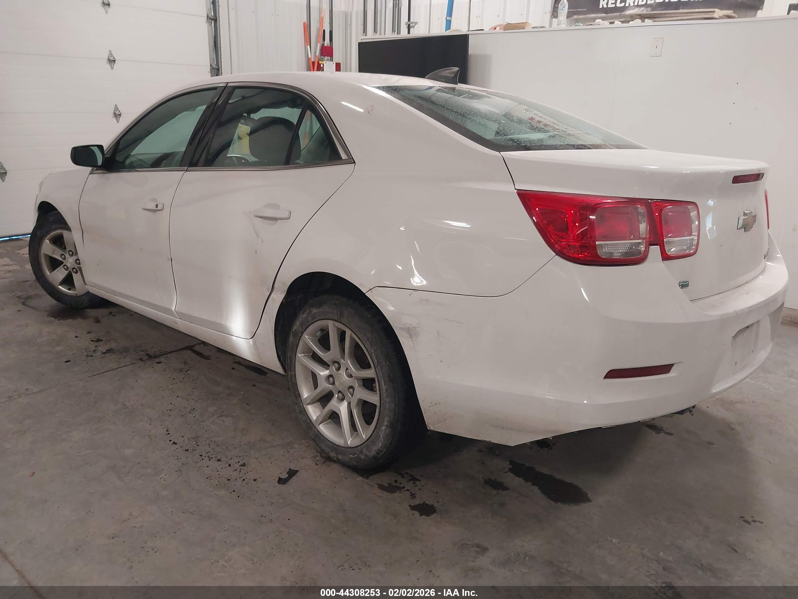 CHEVROLET MALIBU image 3