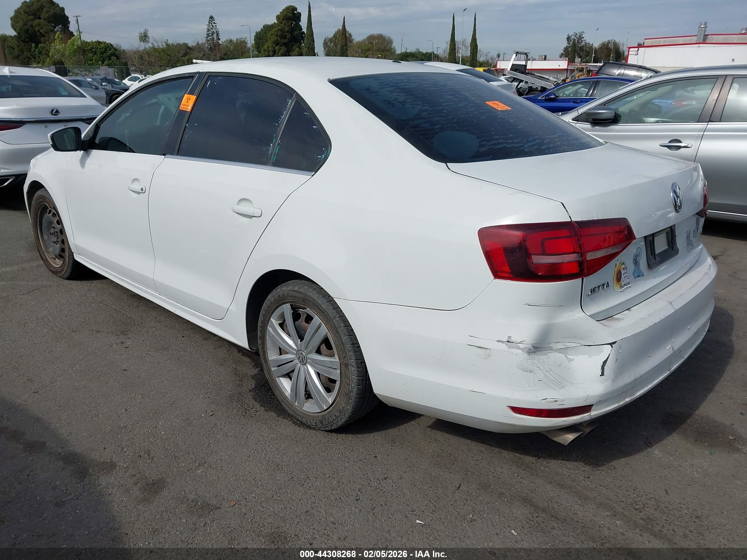 VOLKSWAGEN JETTA image 3
