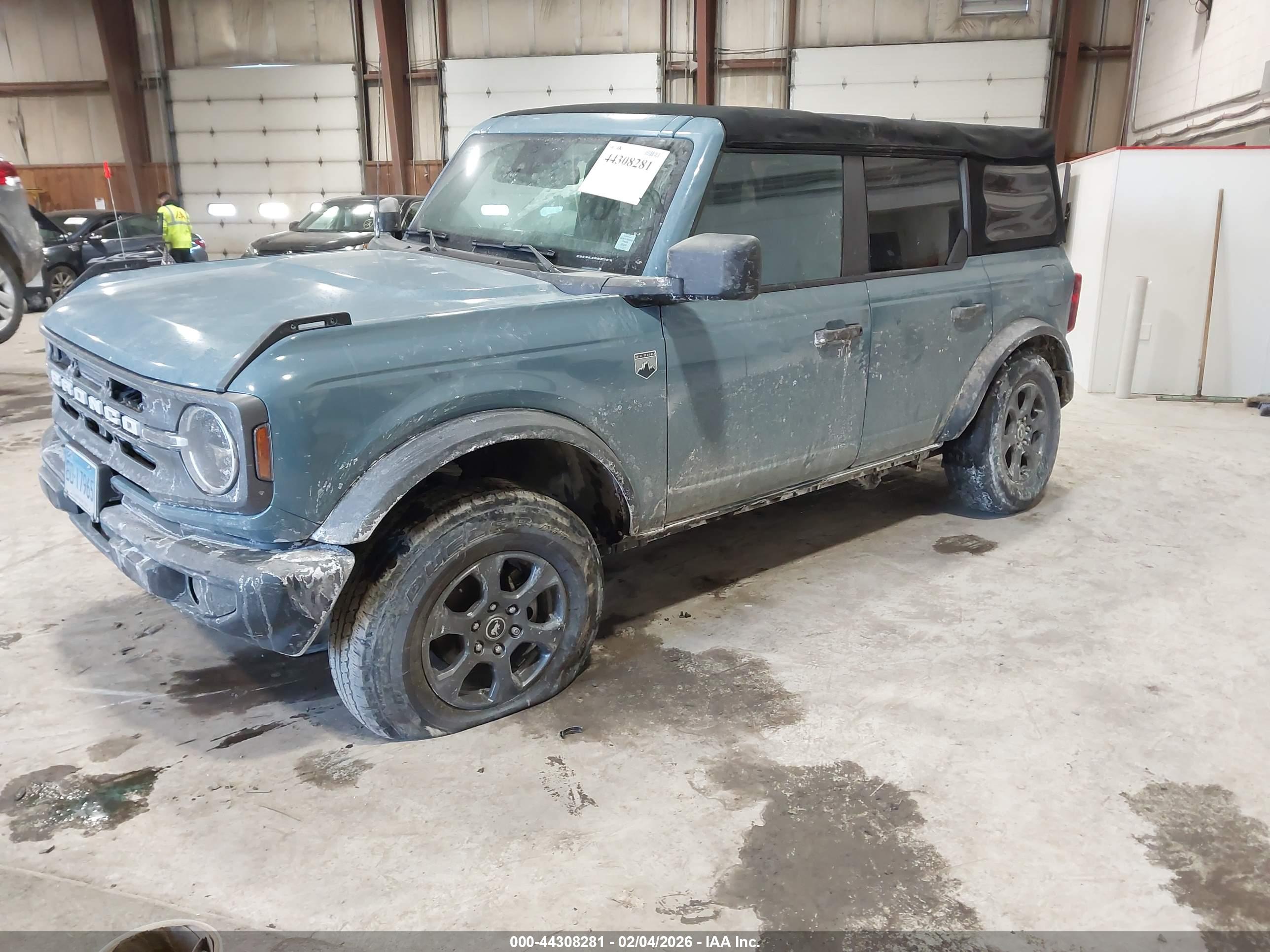 FORD BRONCO image 2