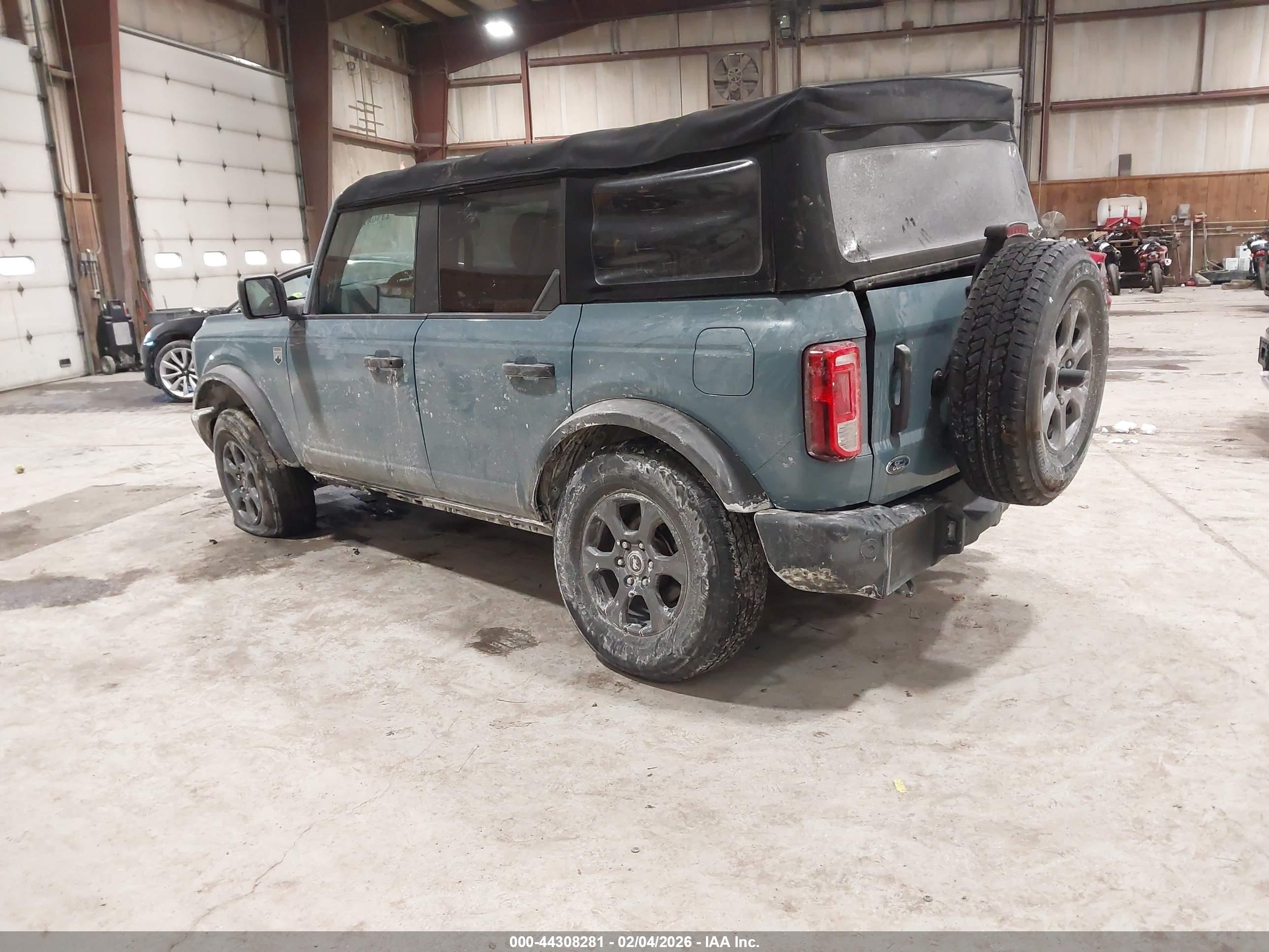 FORD BRONCO image 3