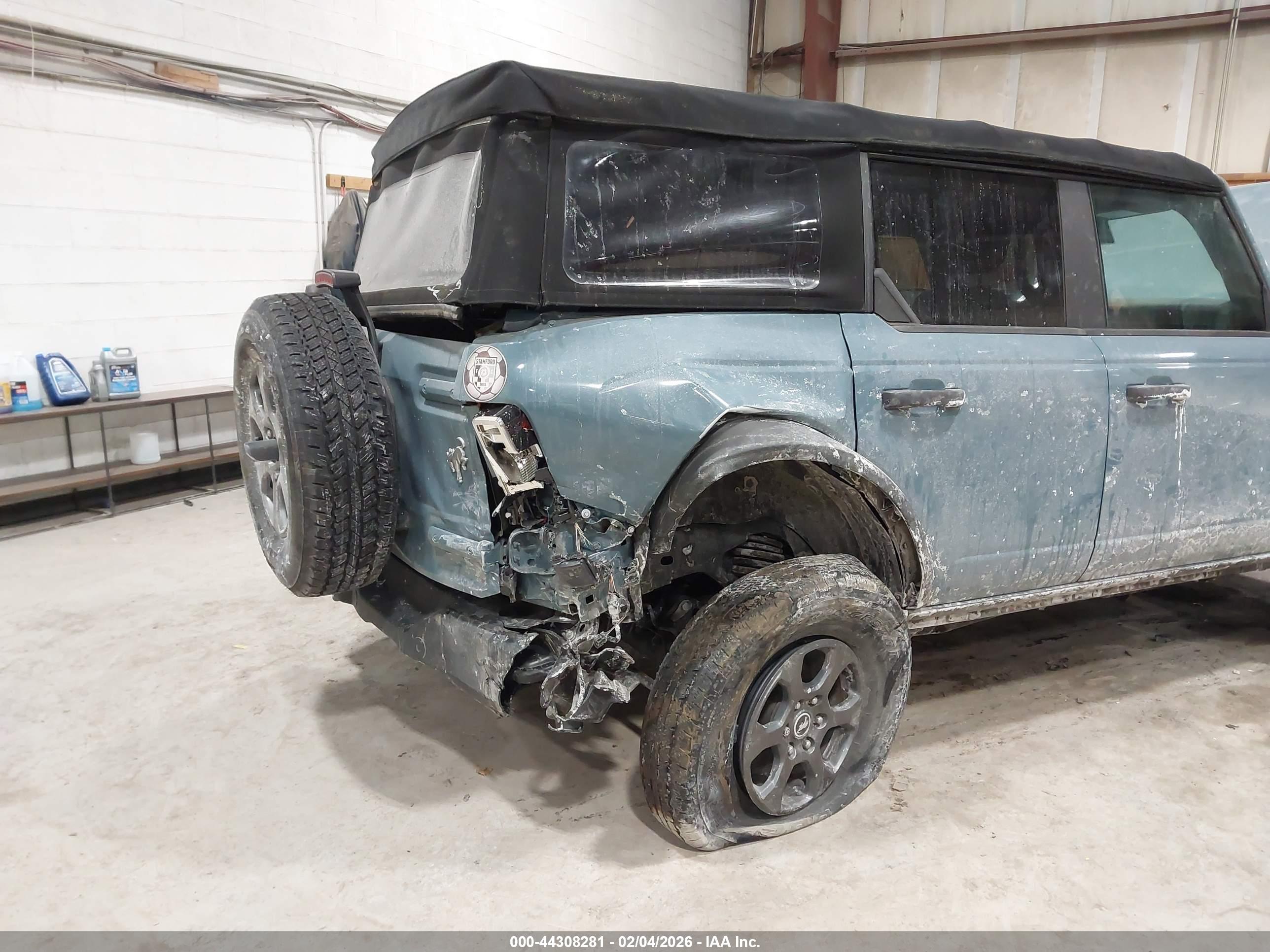 FORD BRONCO image 6