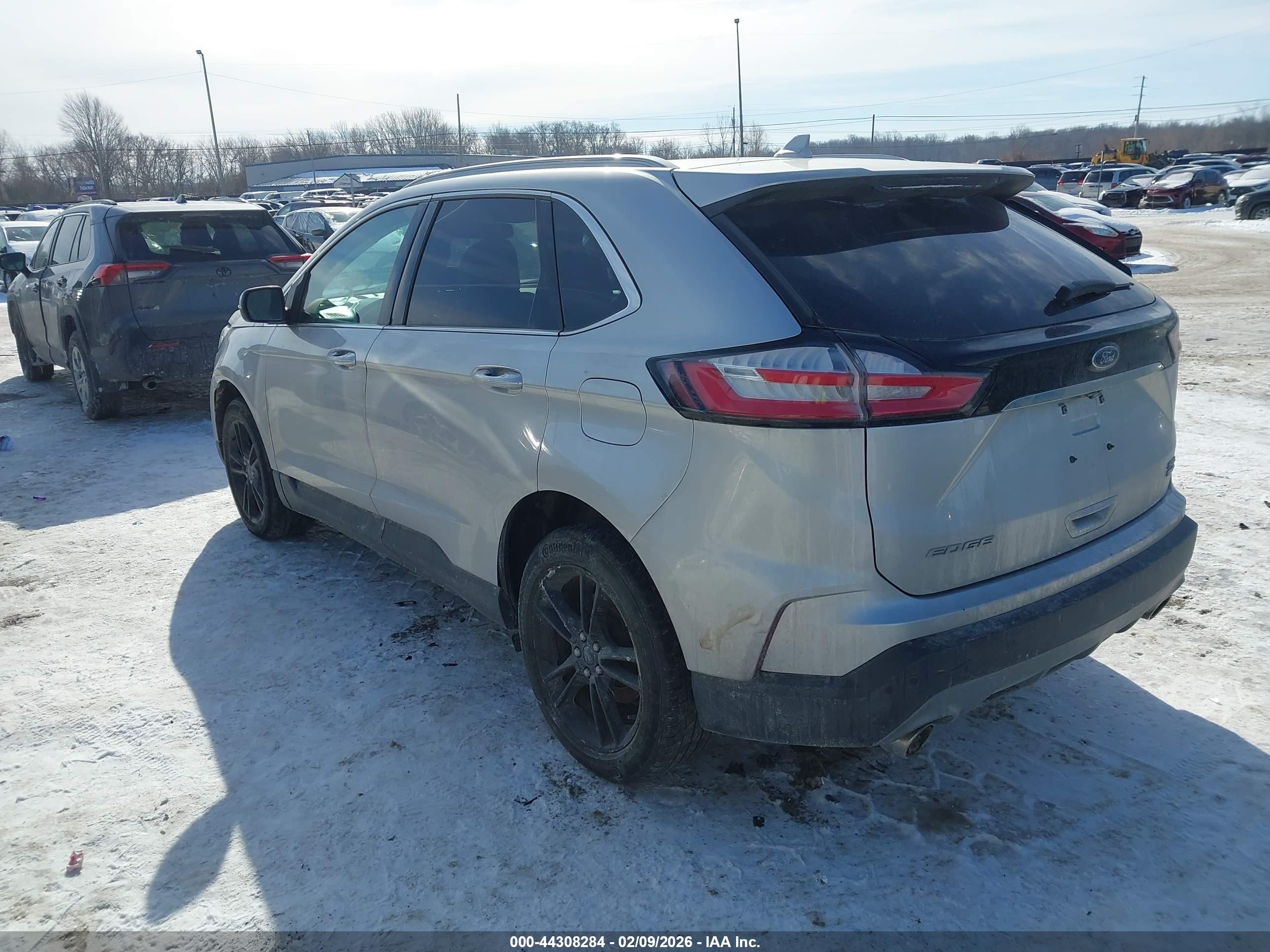 FORD EDGE image 3