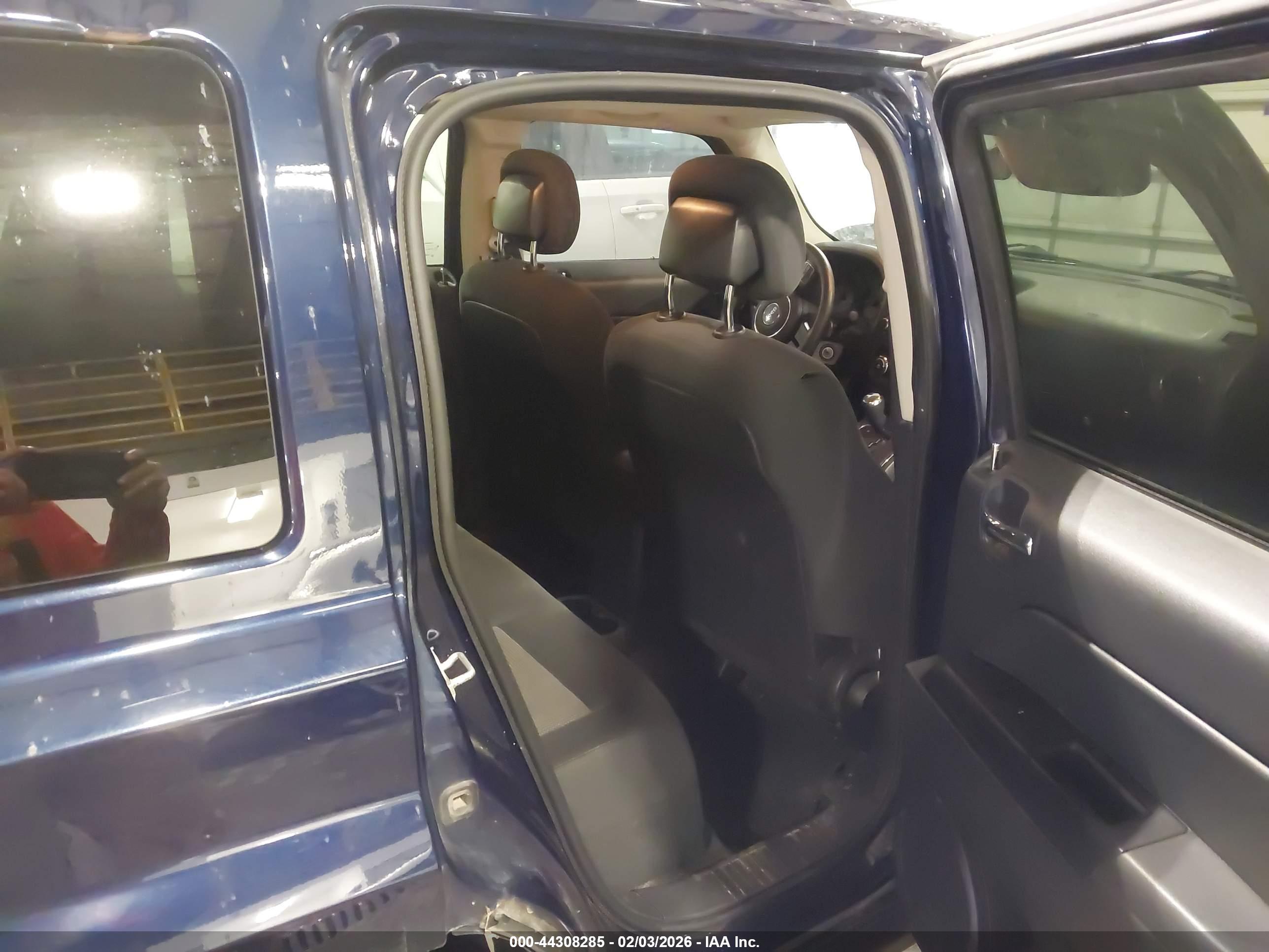 JEEP PATRIOT image 8