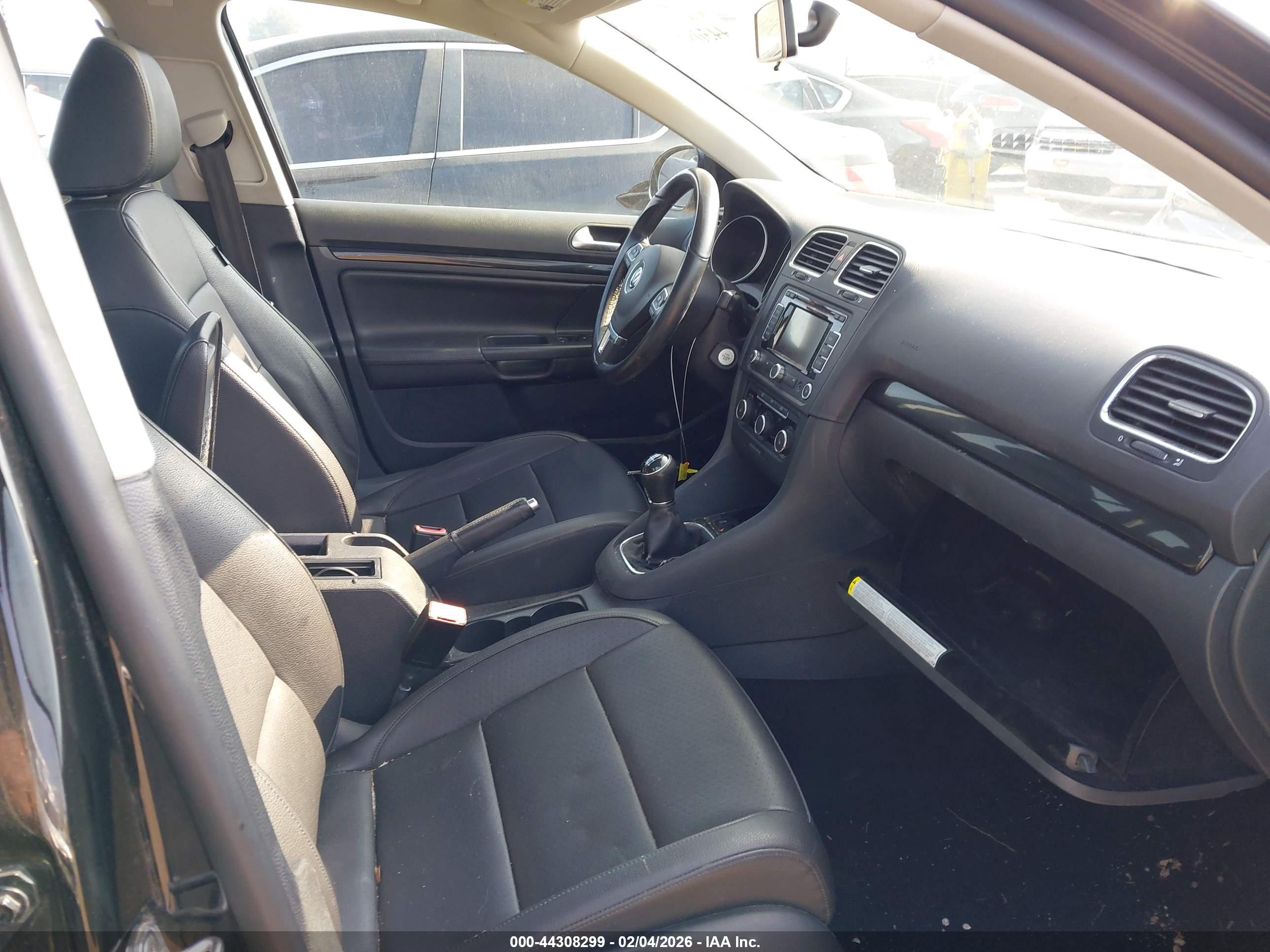 VOLKSWAGEN JETTA image 5