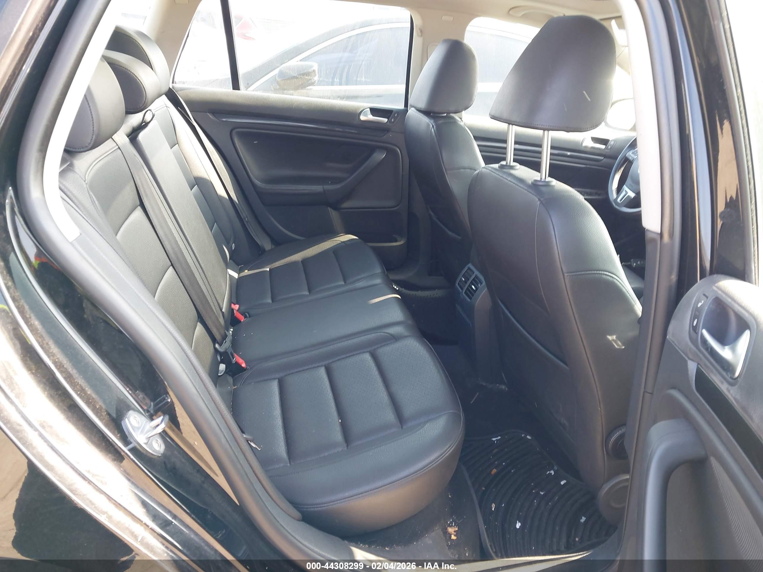 VOLKSWAGEN JETTA image 8
