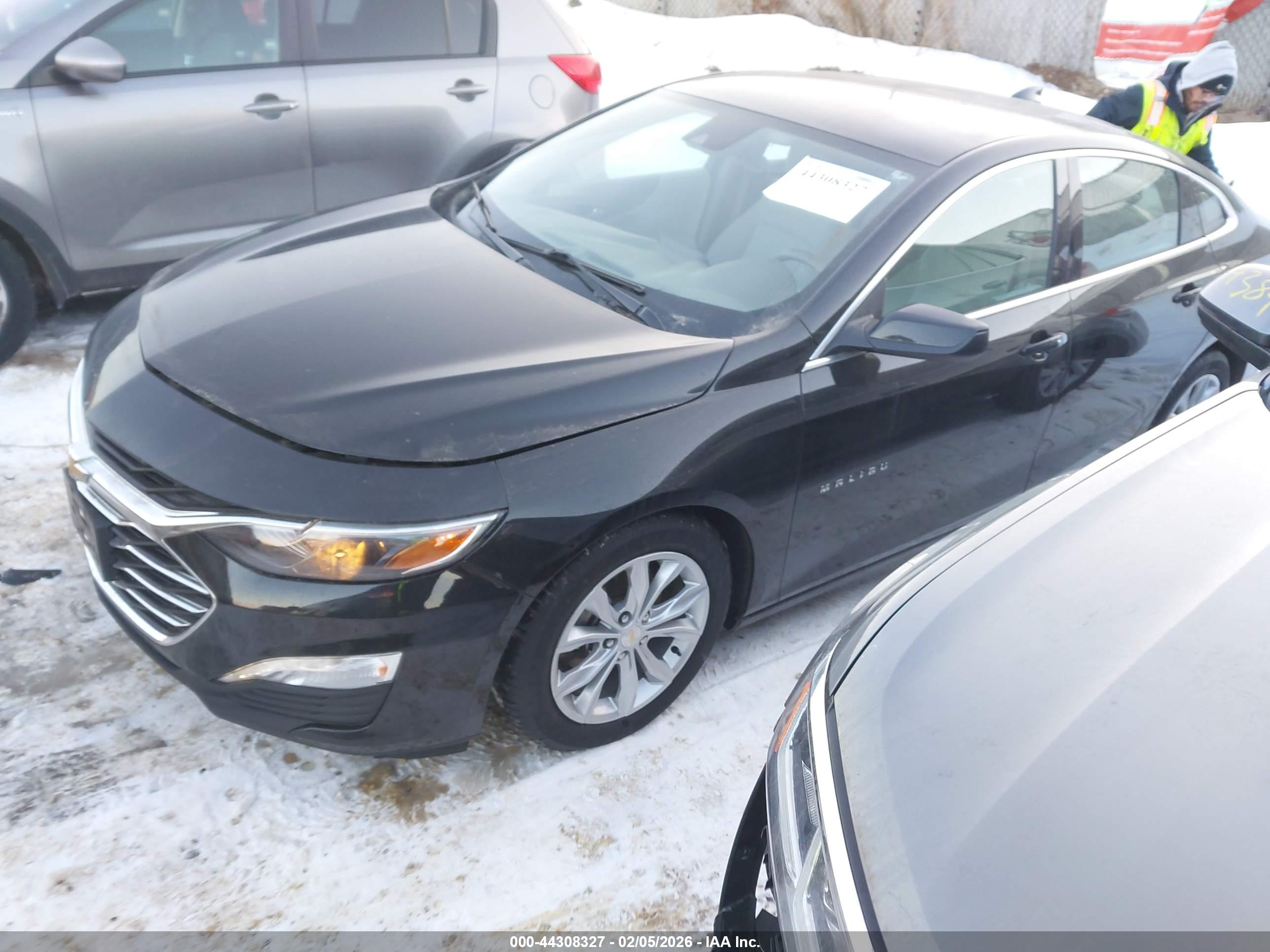 CHEVROLET MALIBU image 2