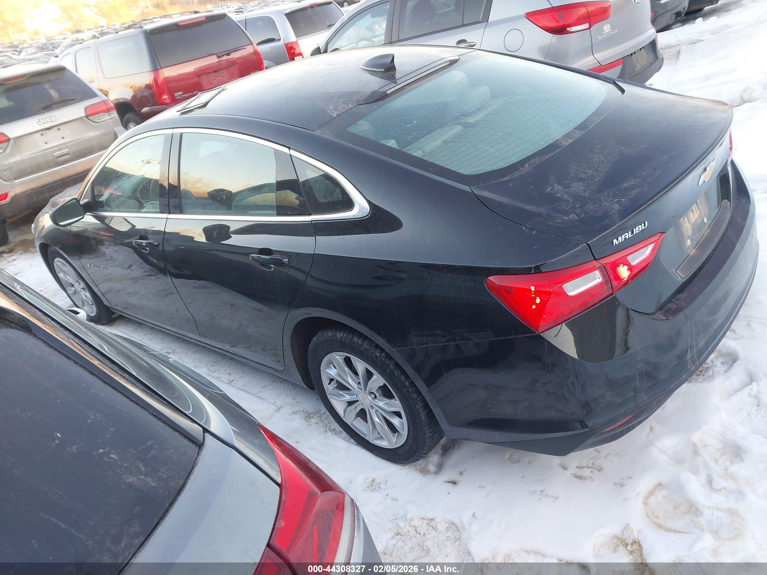 CHEVROLET MALIBU image 3