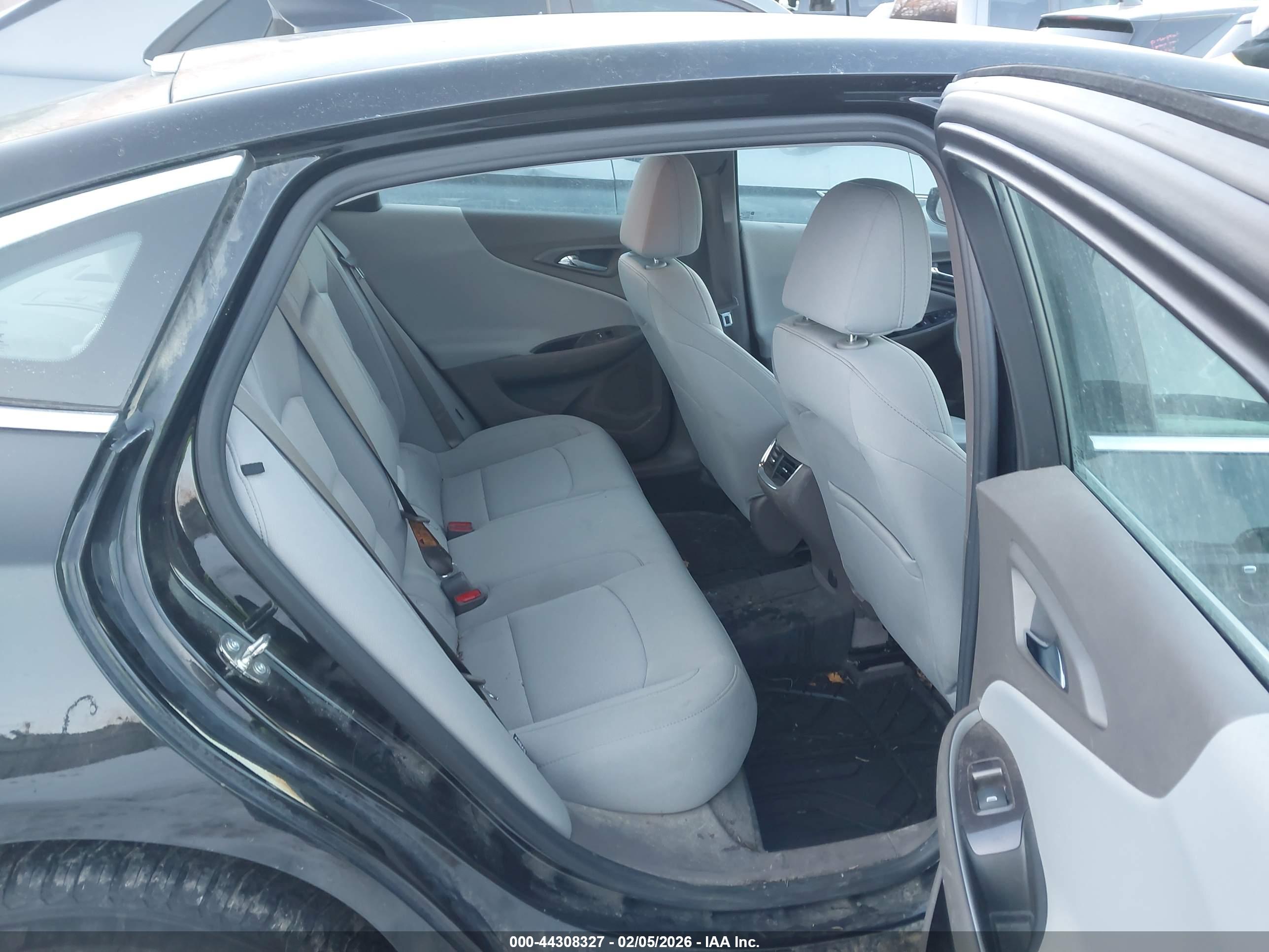 CHEVROLET MALIBU image 8