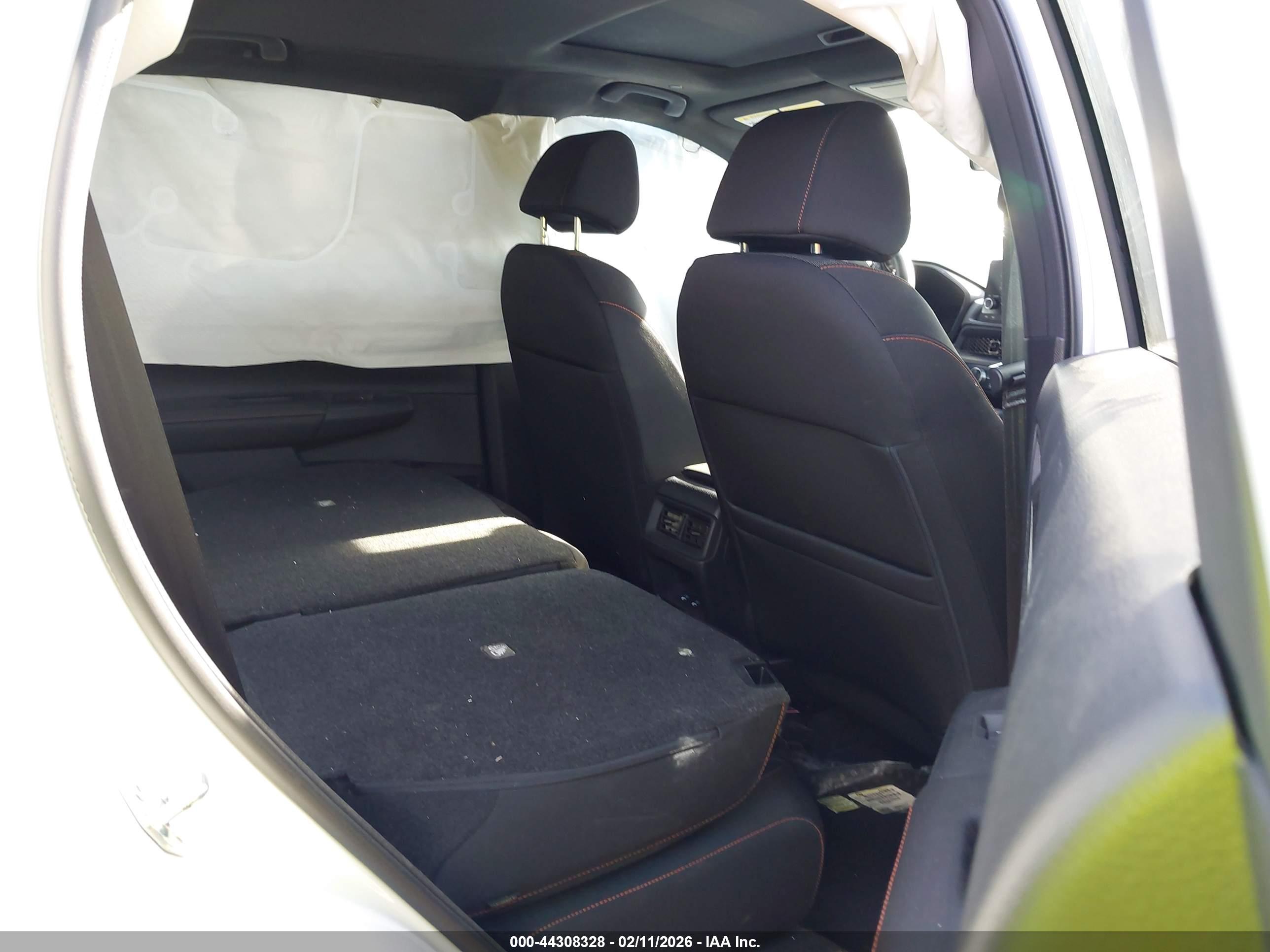 HONDA CR-V image 8