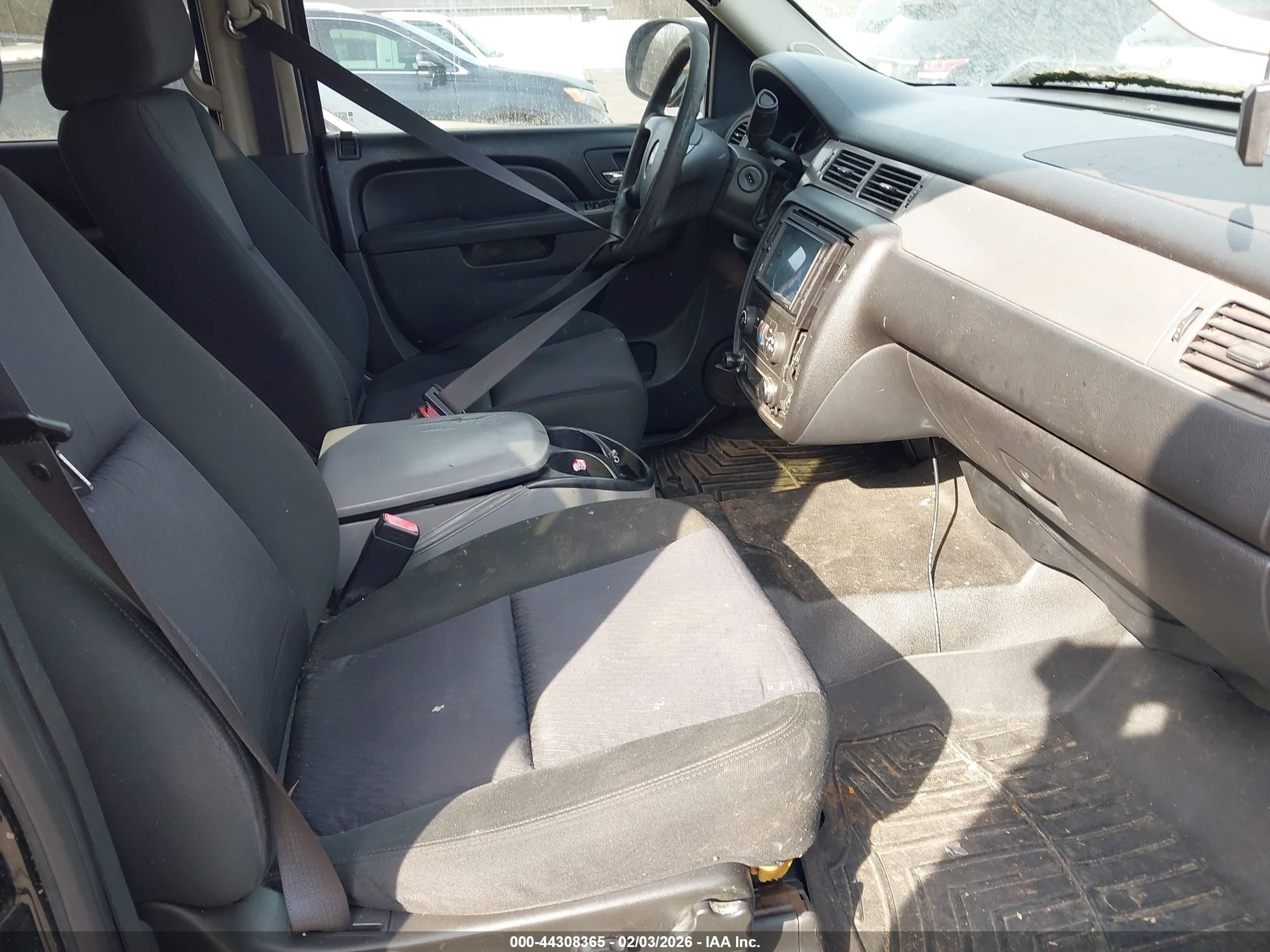 CHEVROLET TAHOE image 5