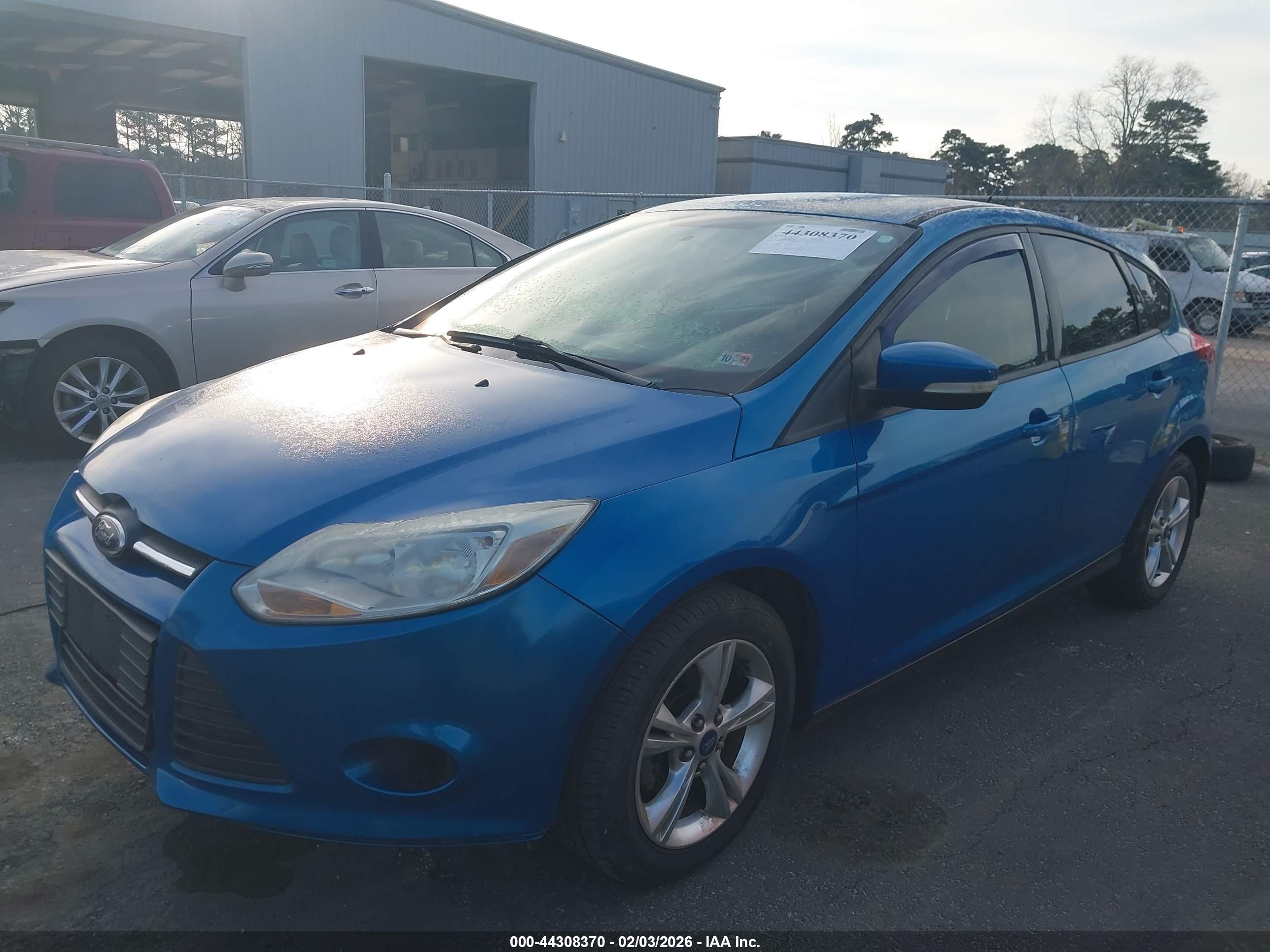 FORD FOCUS image 6