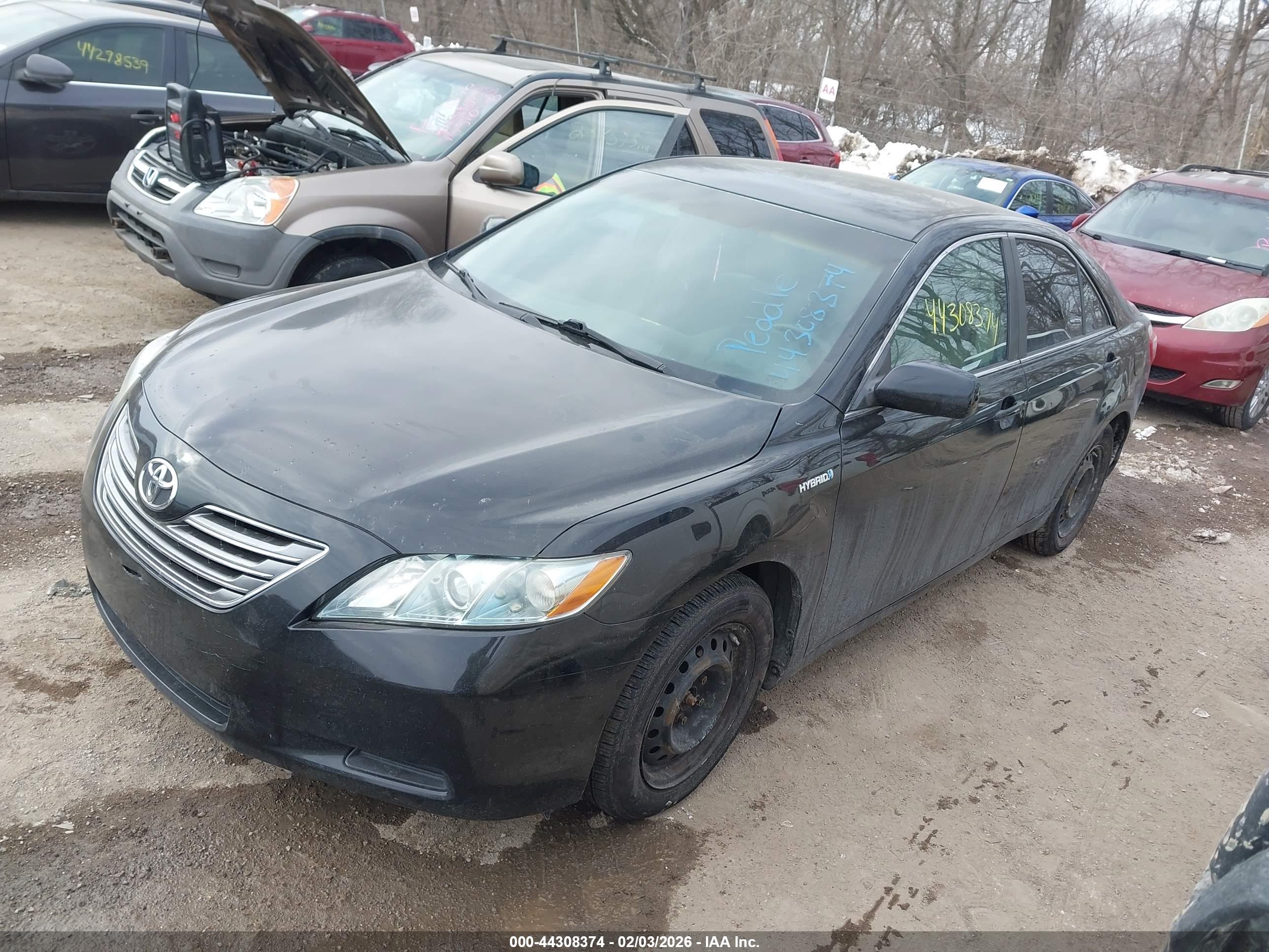 TOYOTA CAMRY image 2