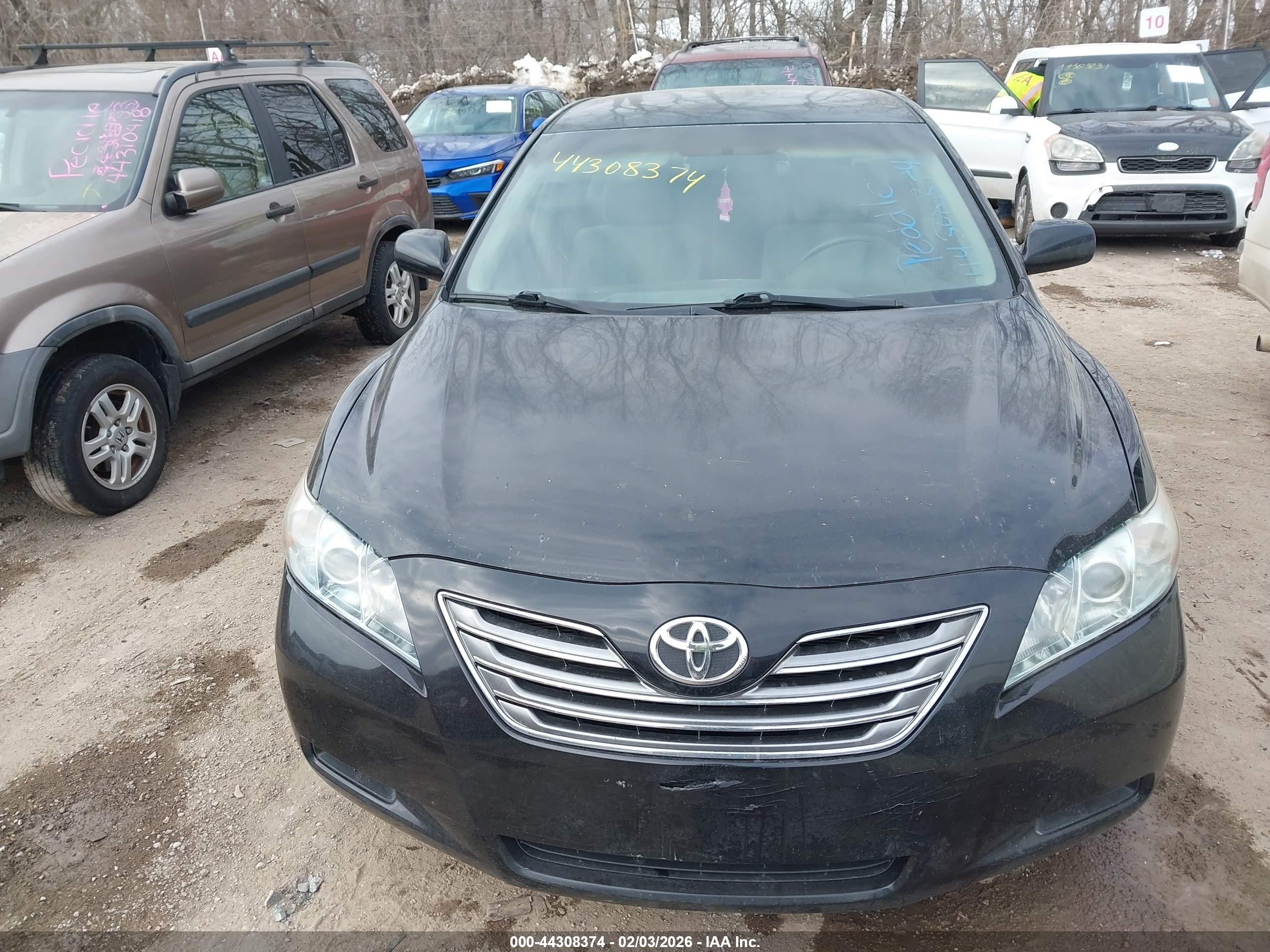 TOYOTA CAMRY image 6